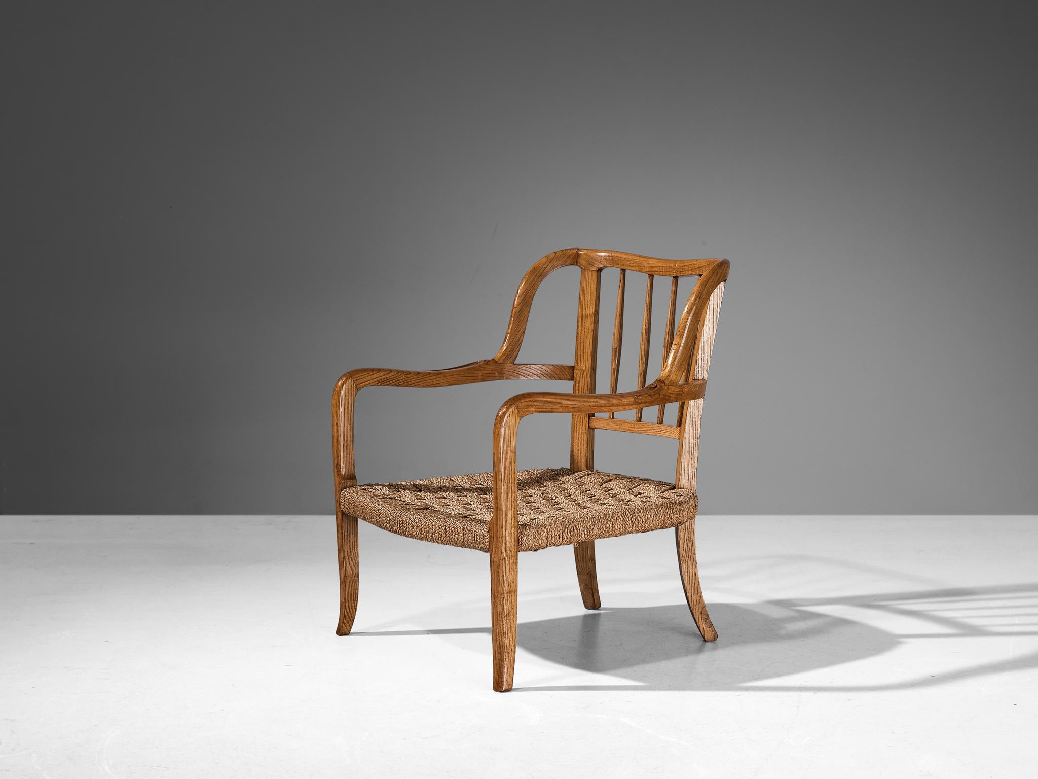 Mid-20th Century Italian Pair of Armchairs in Oak and Braided Straw 