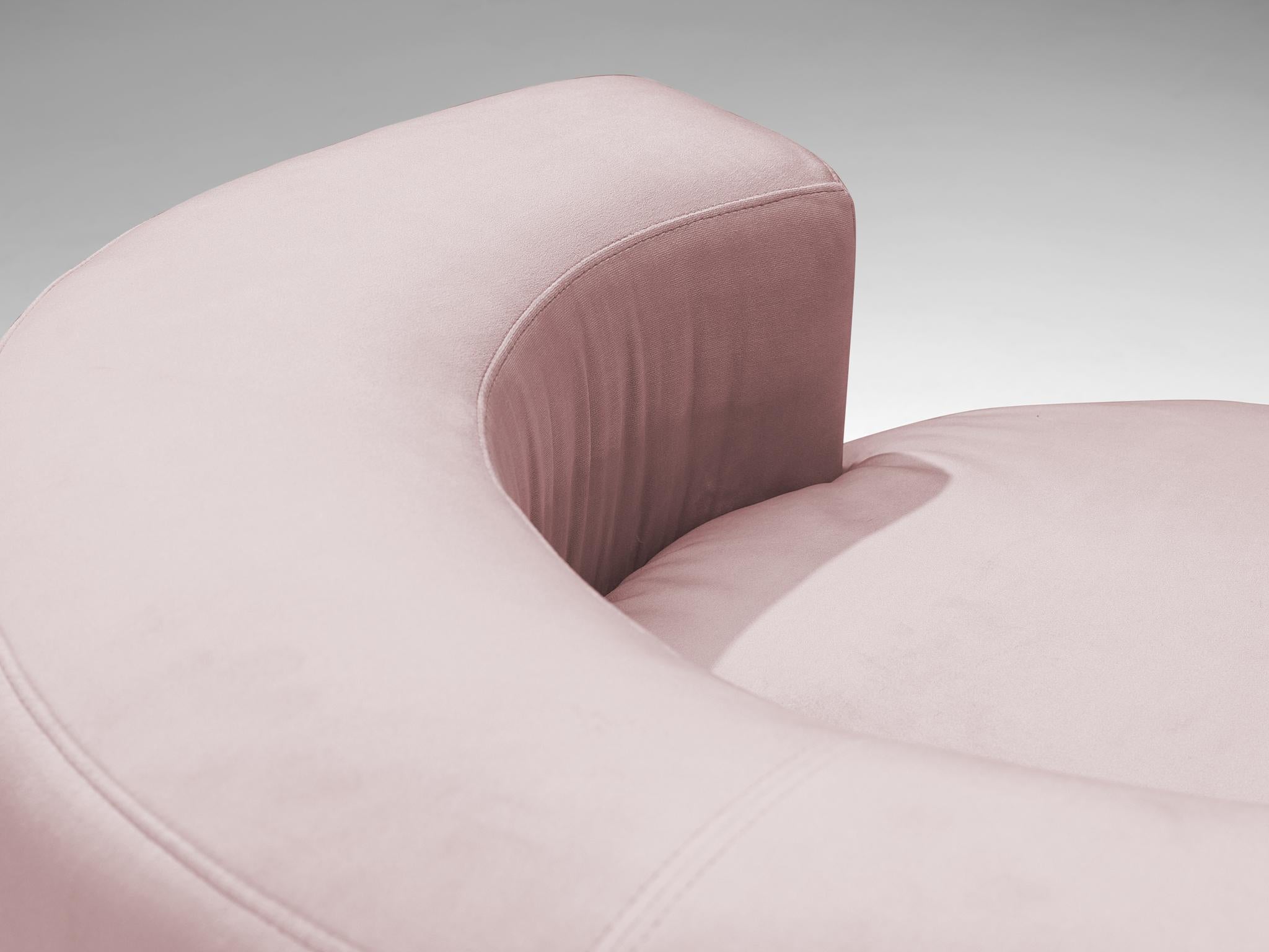 Post-Modern Italian Pair of Armchairs in Pink Upholstery  For Sale