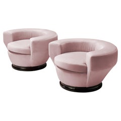 Coppia di poltrone italiane con tappezzeria rosa