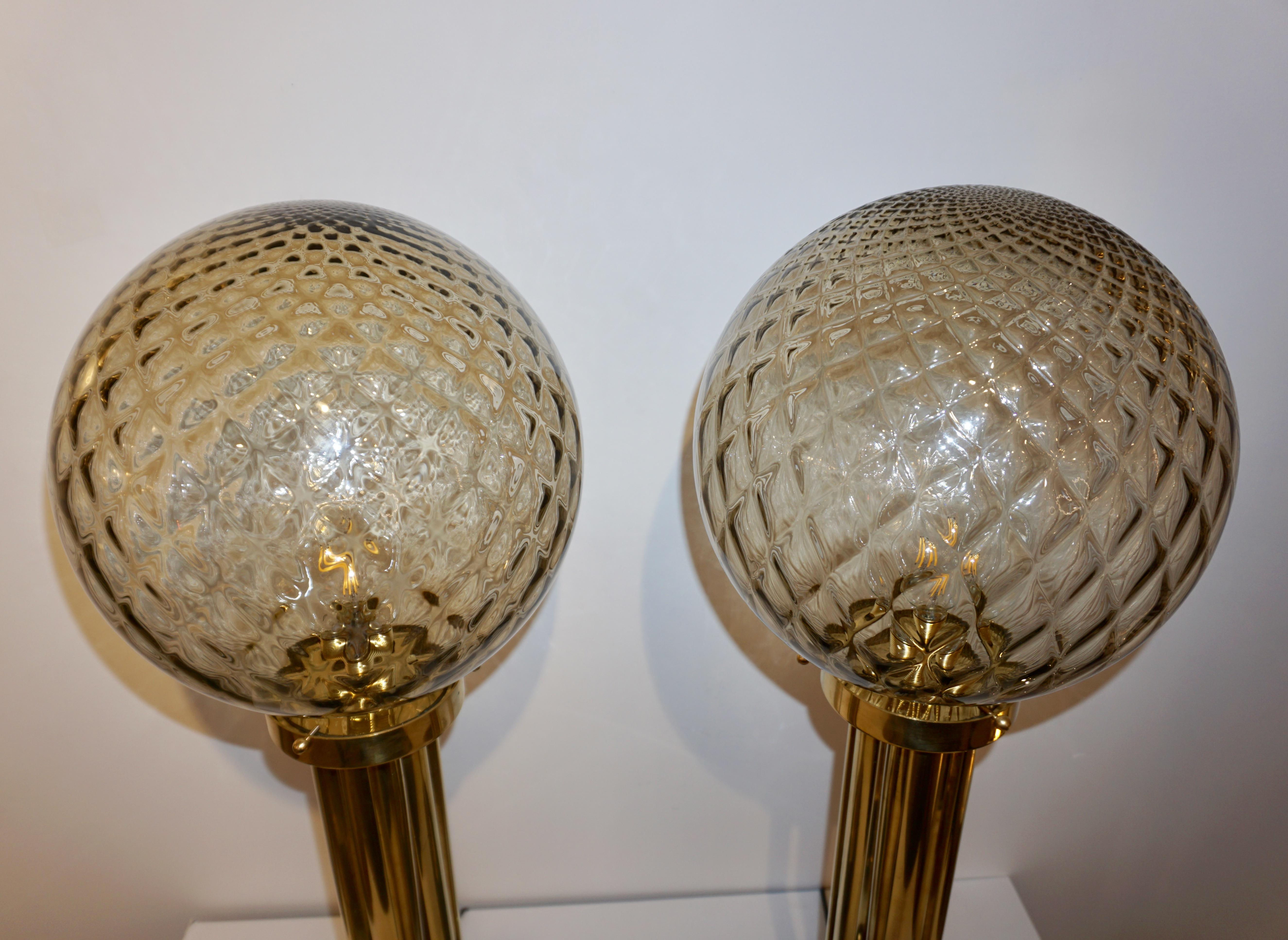 Italian Pair of Art Deco Design Amber Gold and Black Murano Glass Brass Lamps 3