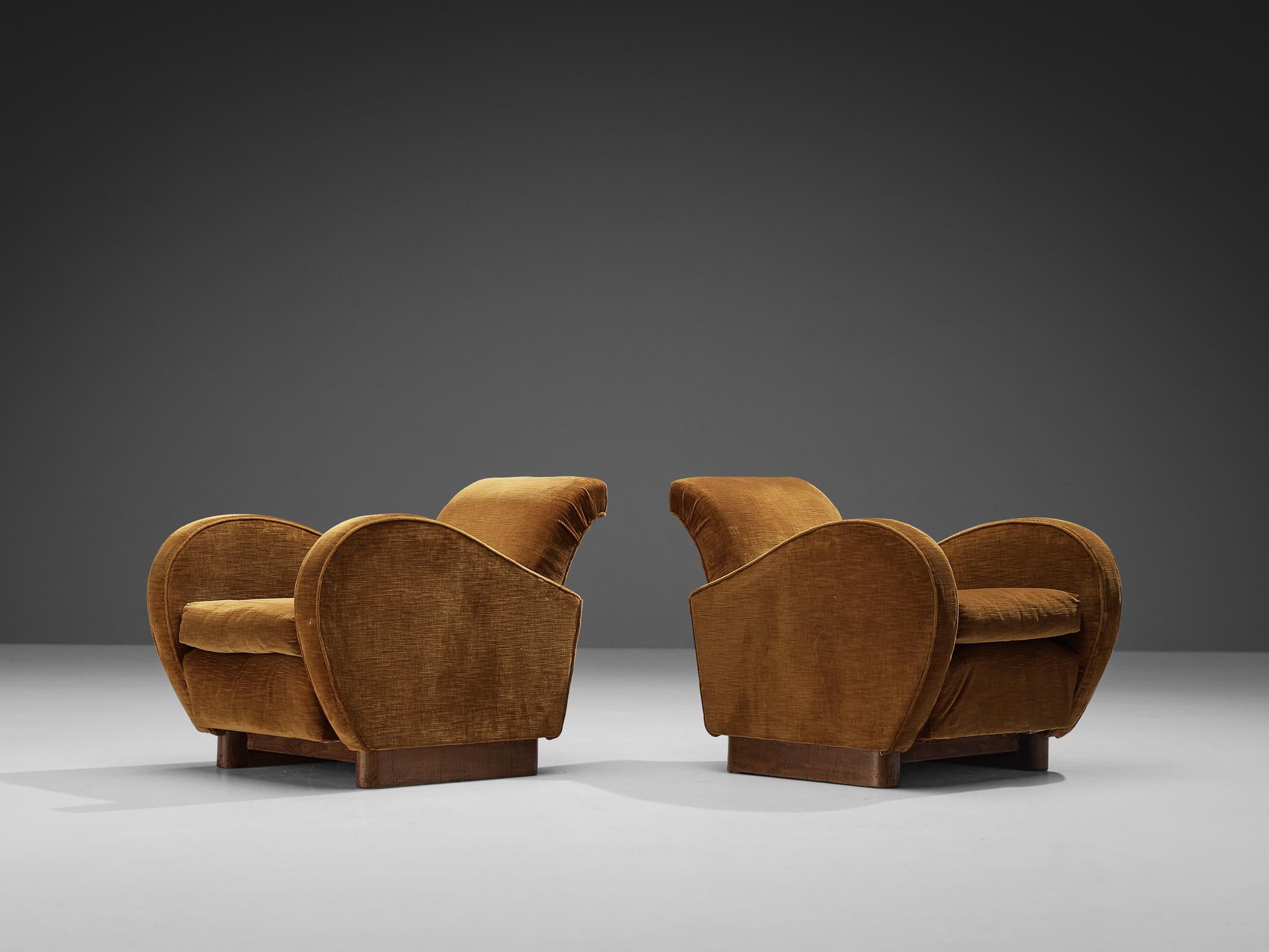 Italian Pair of Art Deco Lounge Chairs in Ocher Yellow Velvet 2