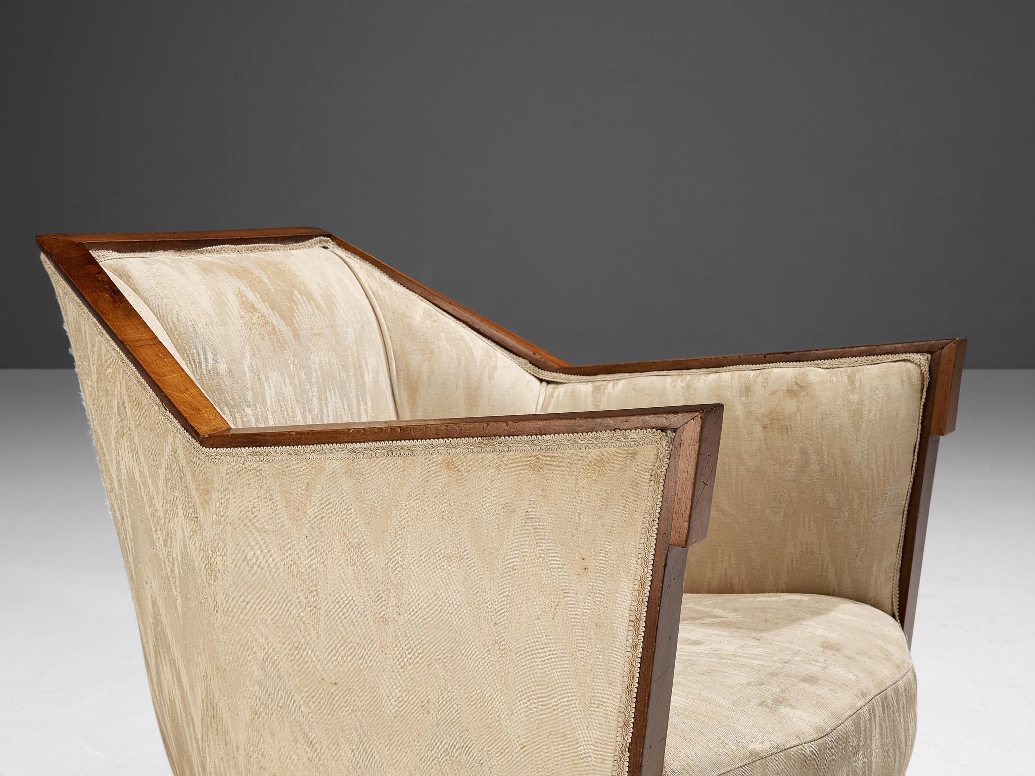 Italian Pair of Art Deco Lounge Chairs with Ottomans in Walnut and Silk 5