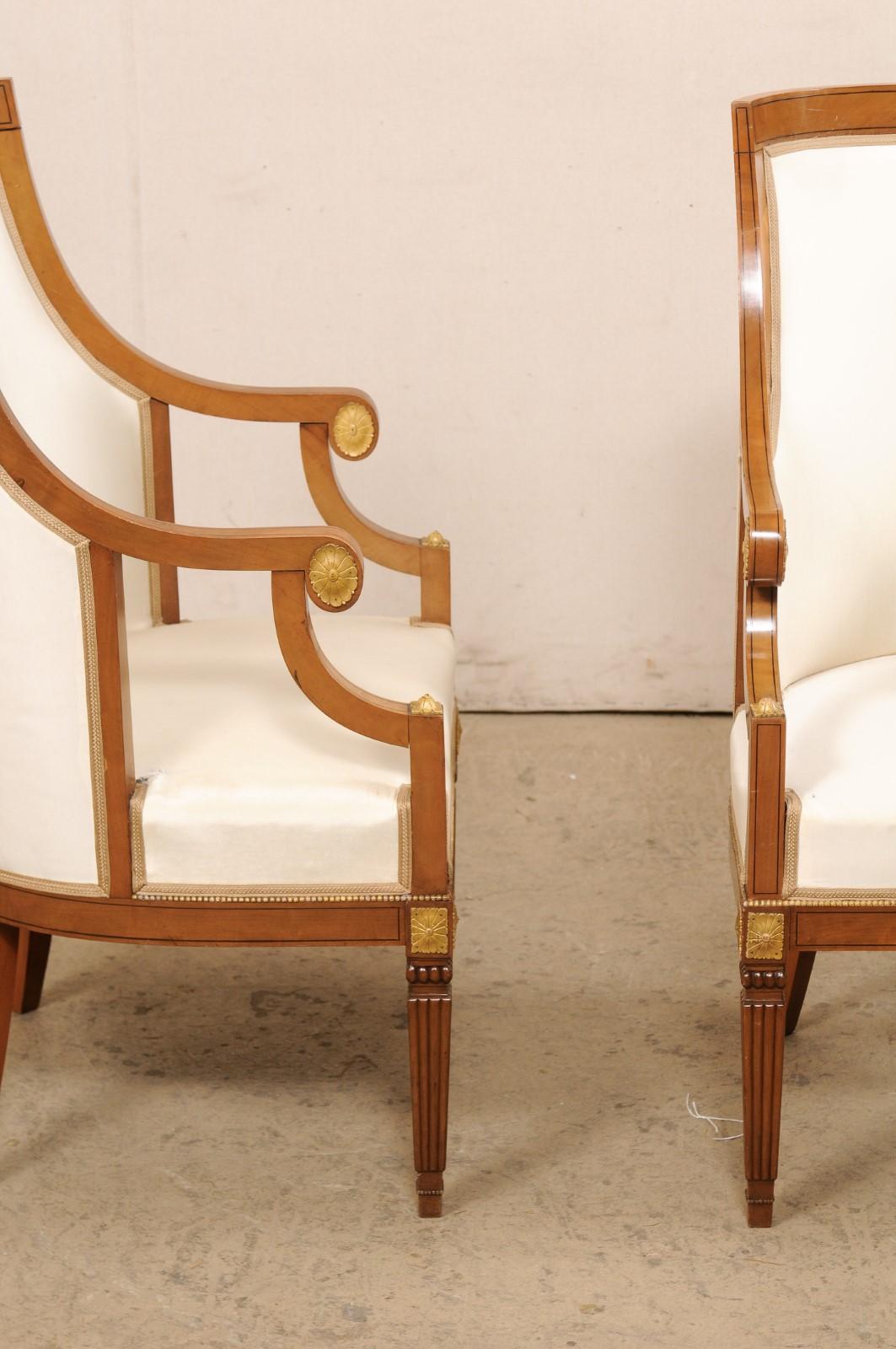 Italian Pair of Barrel-Back Carved-Wood & Upholstered Armchairs Mid-20th Century For Sale 2