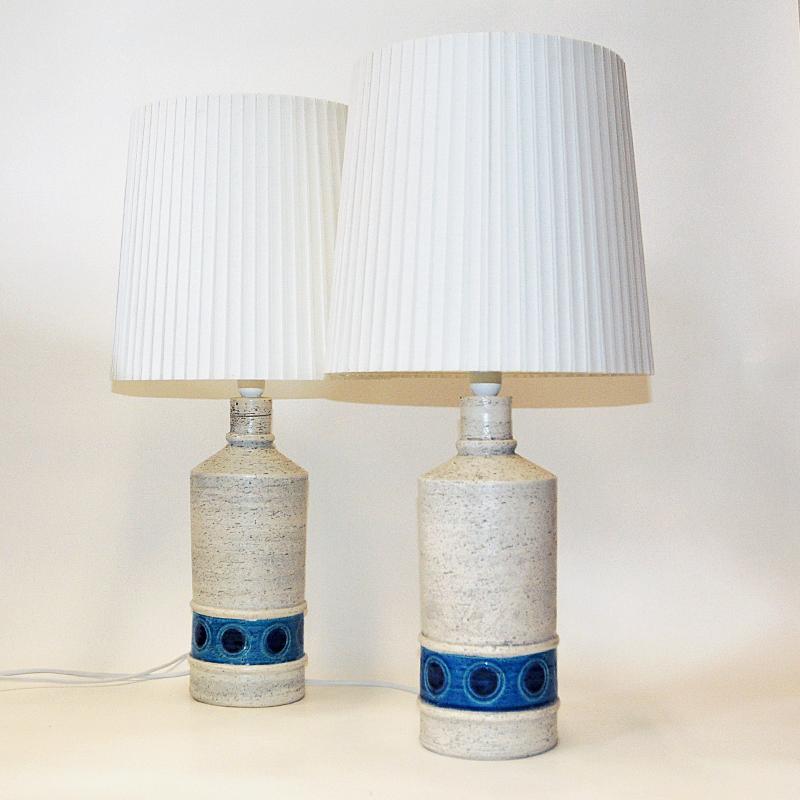 Lovely beige and rimini blue tablelamp pair by Aldo Londi for Bergboms AB Sweden - Bitossi Italy 1960s. Lovely design with birchbark wood ceramic upper section and rimini blue glaced ceramic on the lower section. Marked with B4/35 underneath.