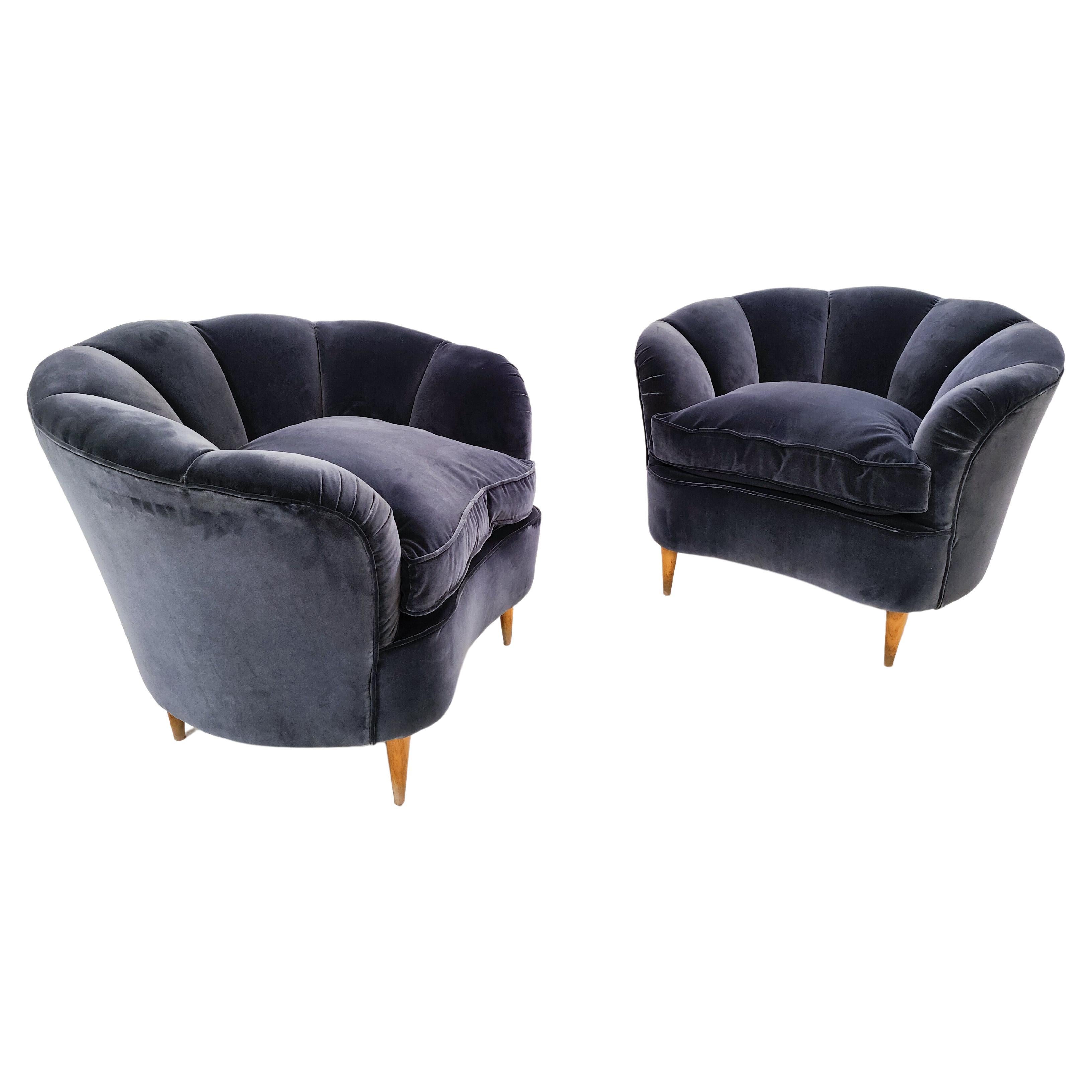 Italian Pair of Blue Armchairs, 1930s, New Upholstery