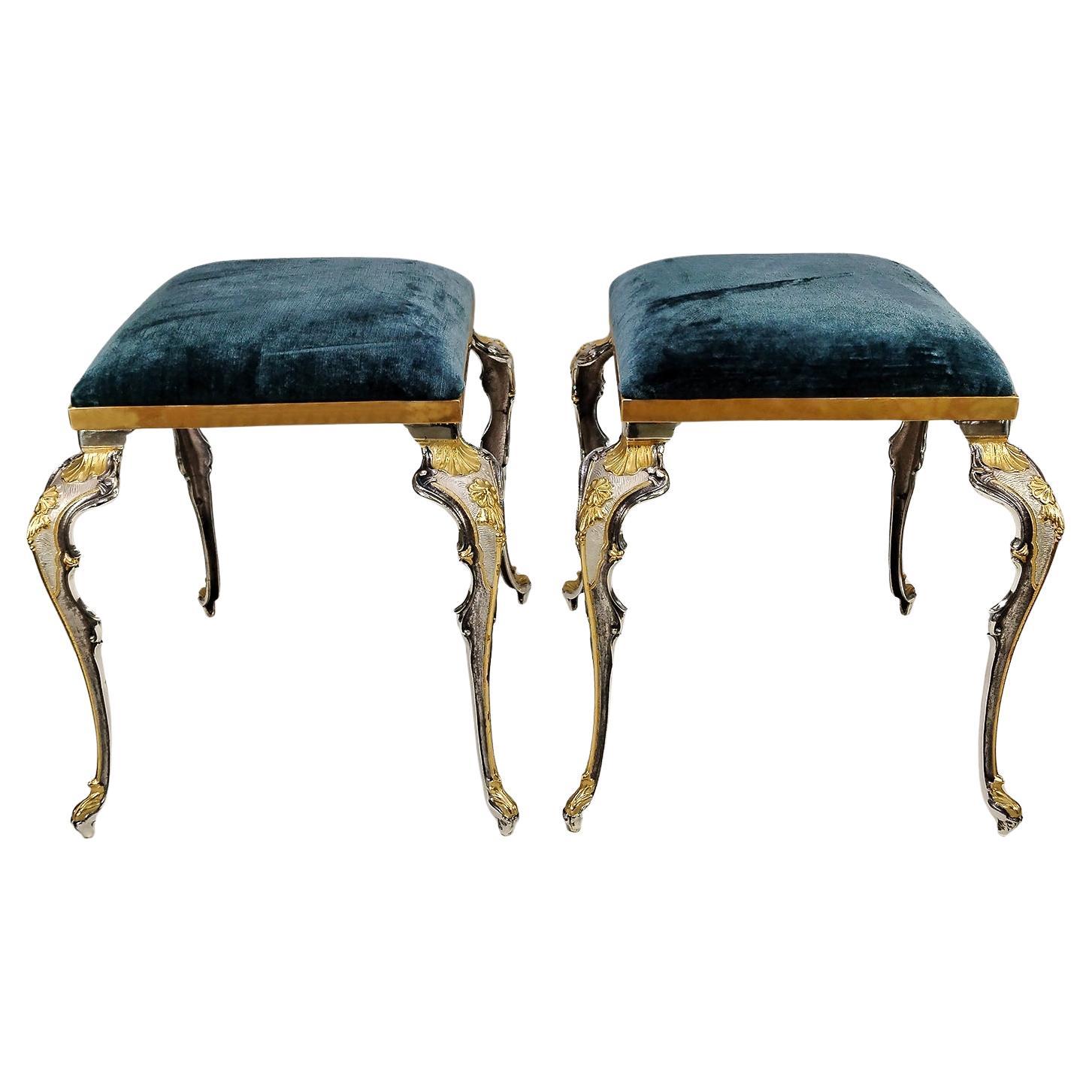 Paire italienne de  Chaises en laiton pour table d'échecs en vente
