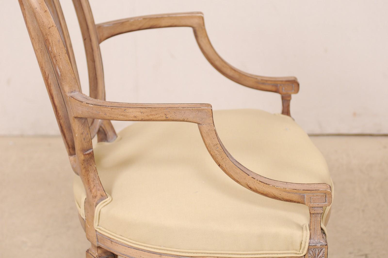Italian Pair of Carved-Wood Armchairs with Upholstered Seats, Mid-20th Century For Sale 2