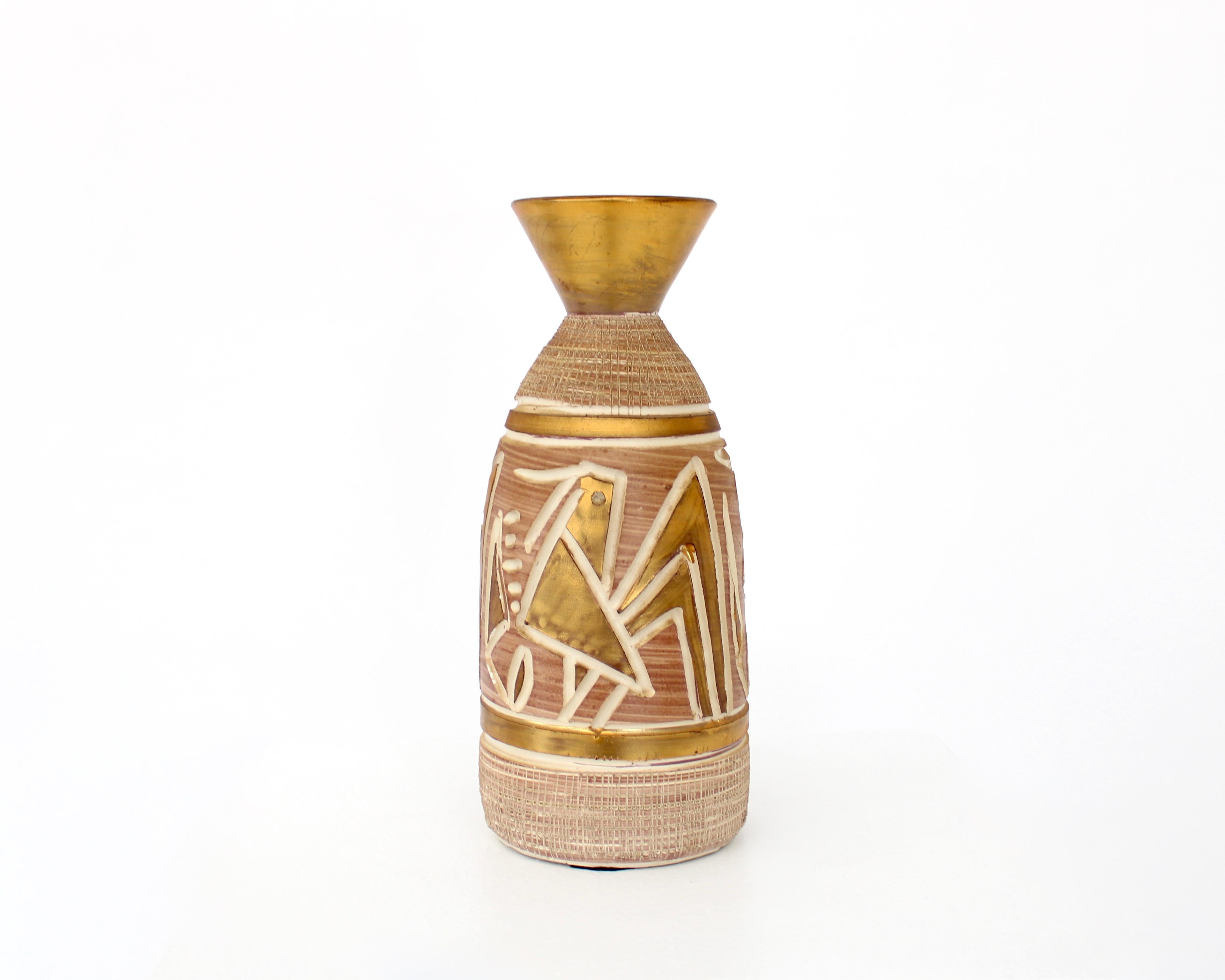 Mid-20th Century Italian Pair of Ceramic Incised Abstract Bird Motif Vases Attributed to Bitossi