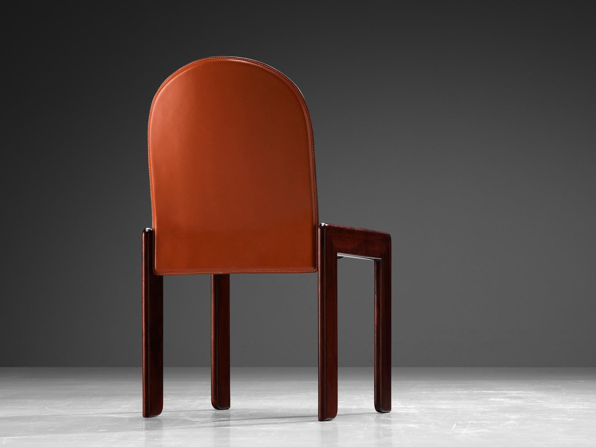 Italienisches Paar Stühle aus rotem Sattelleder und gebeiztem Holz im Angebot 4