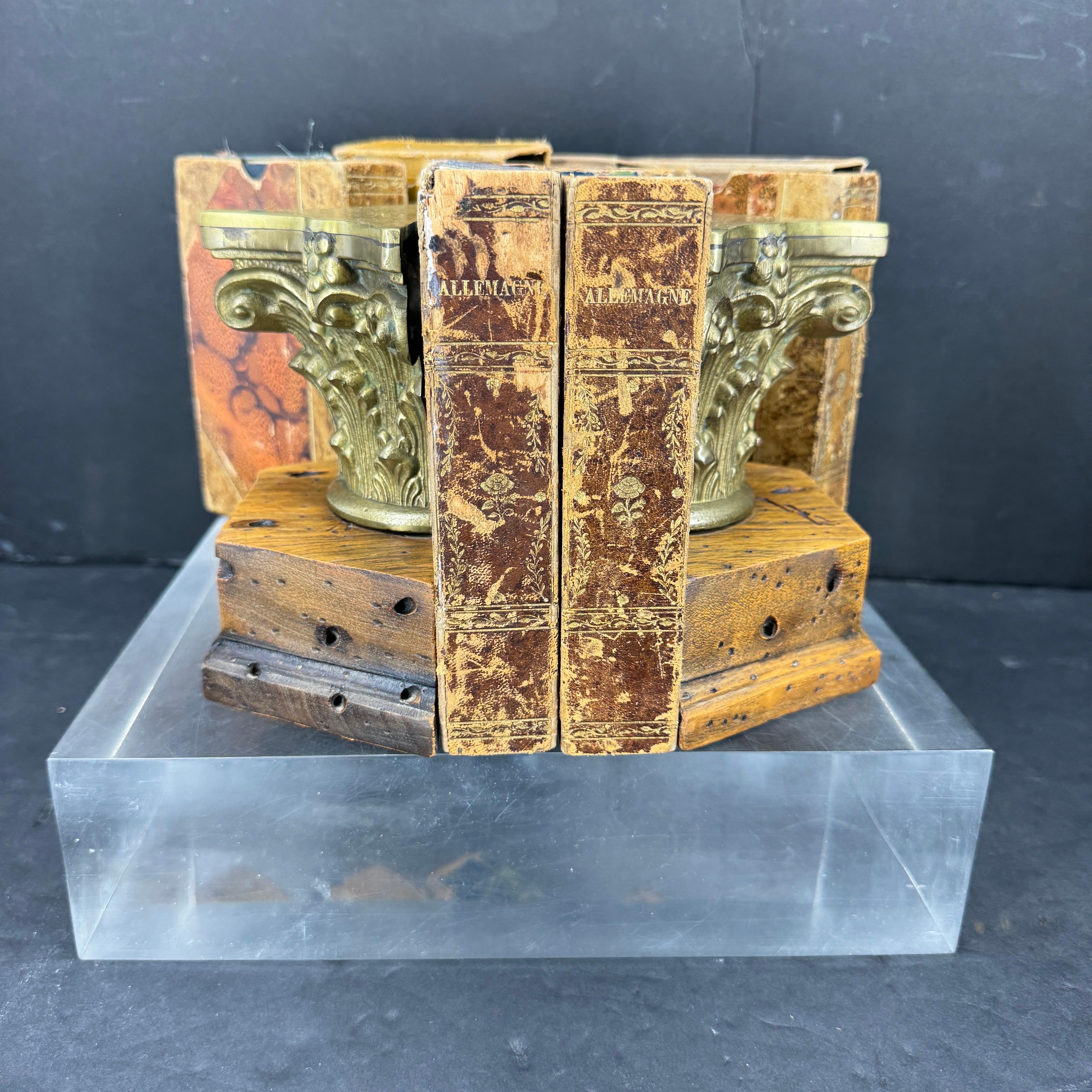 Italian Pair of Corinthian Burl Bookends, Mid-Century Modern For Sale 4