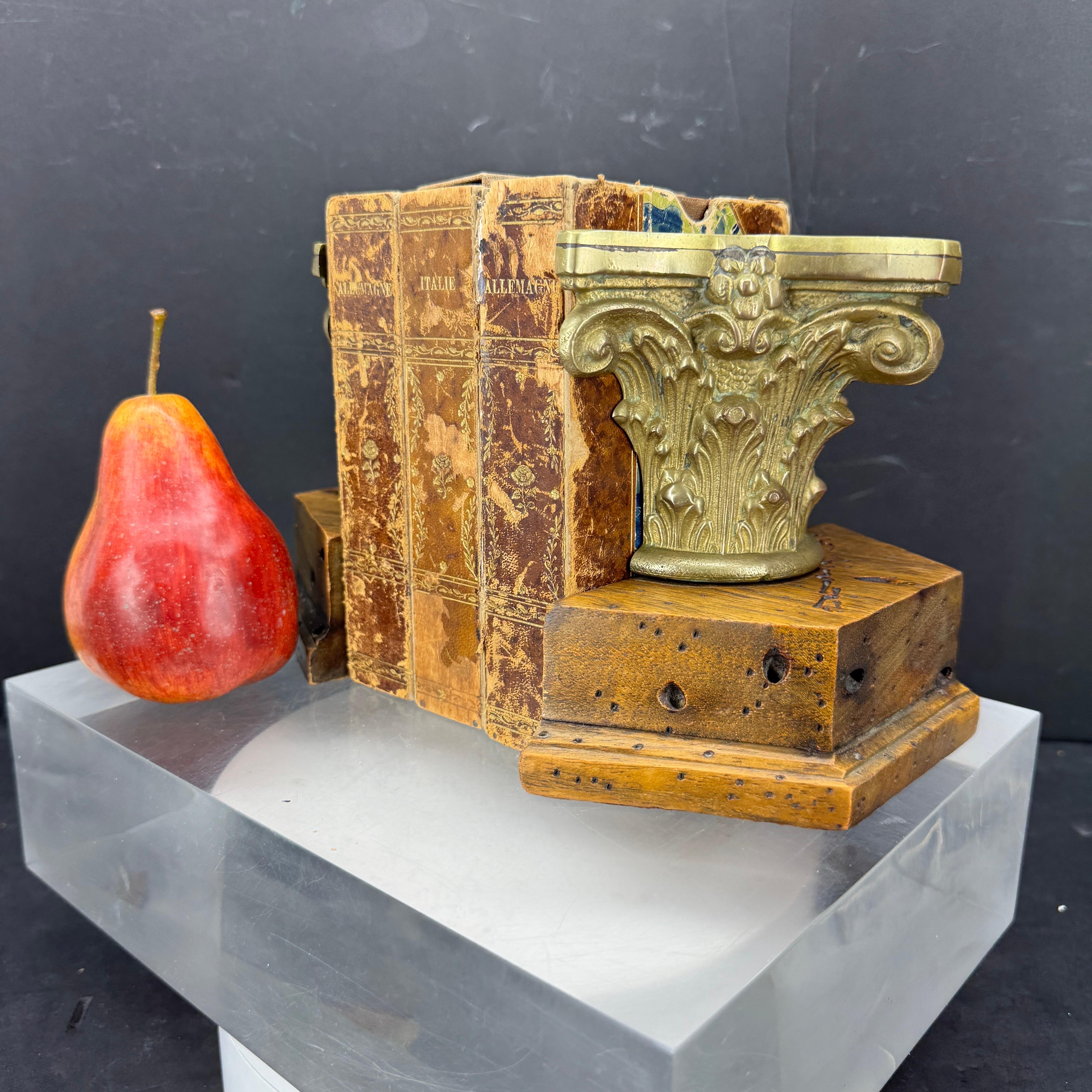 Italian Pair of Corinthian Burl Bookends, Mid-Century Modern For Sale 9