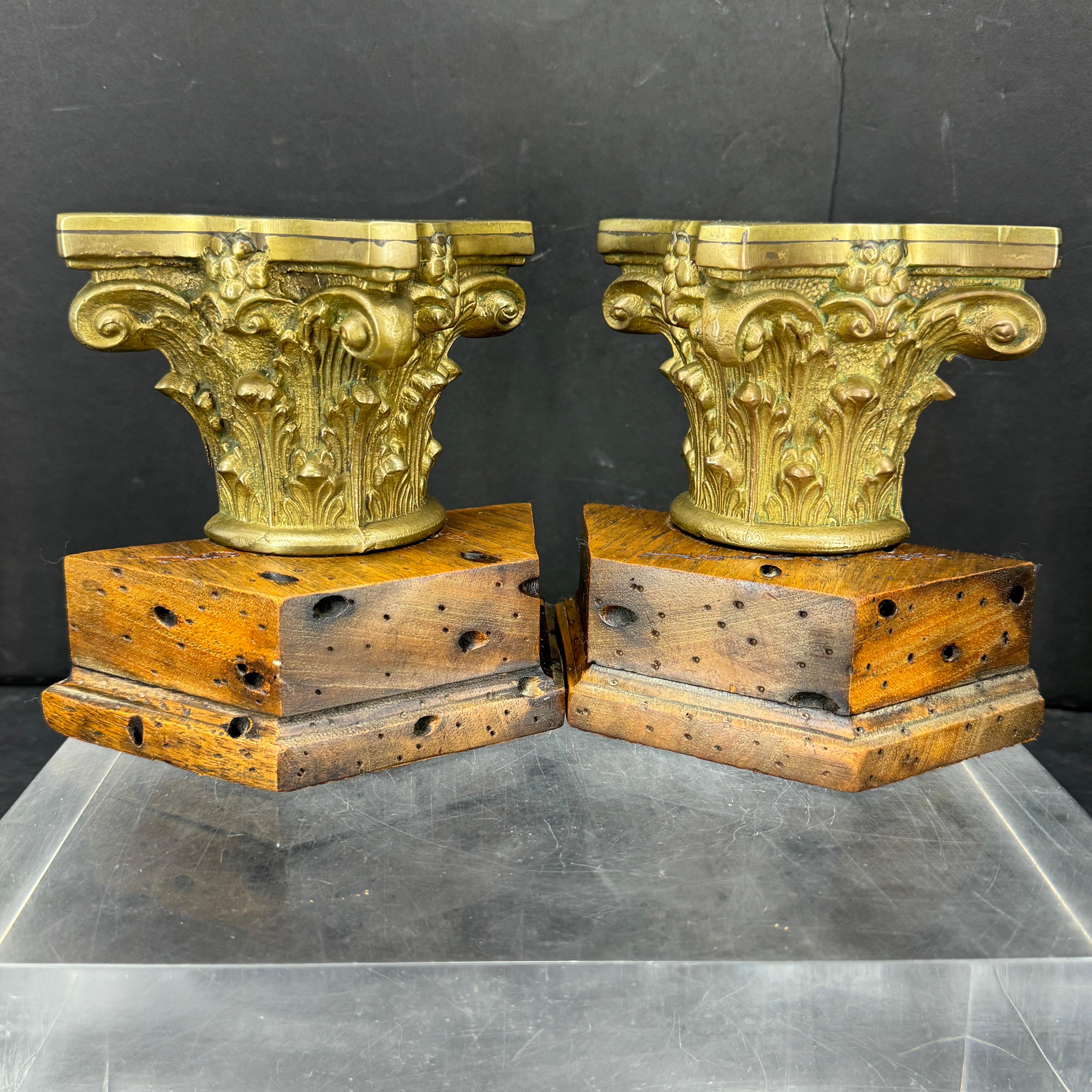 20th Century Italian Pair of Corinthian Burl Bookends, Mid-Century Modern For Sale