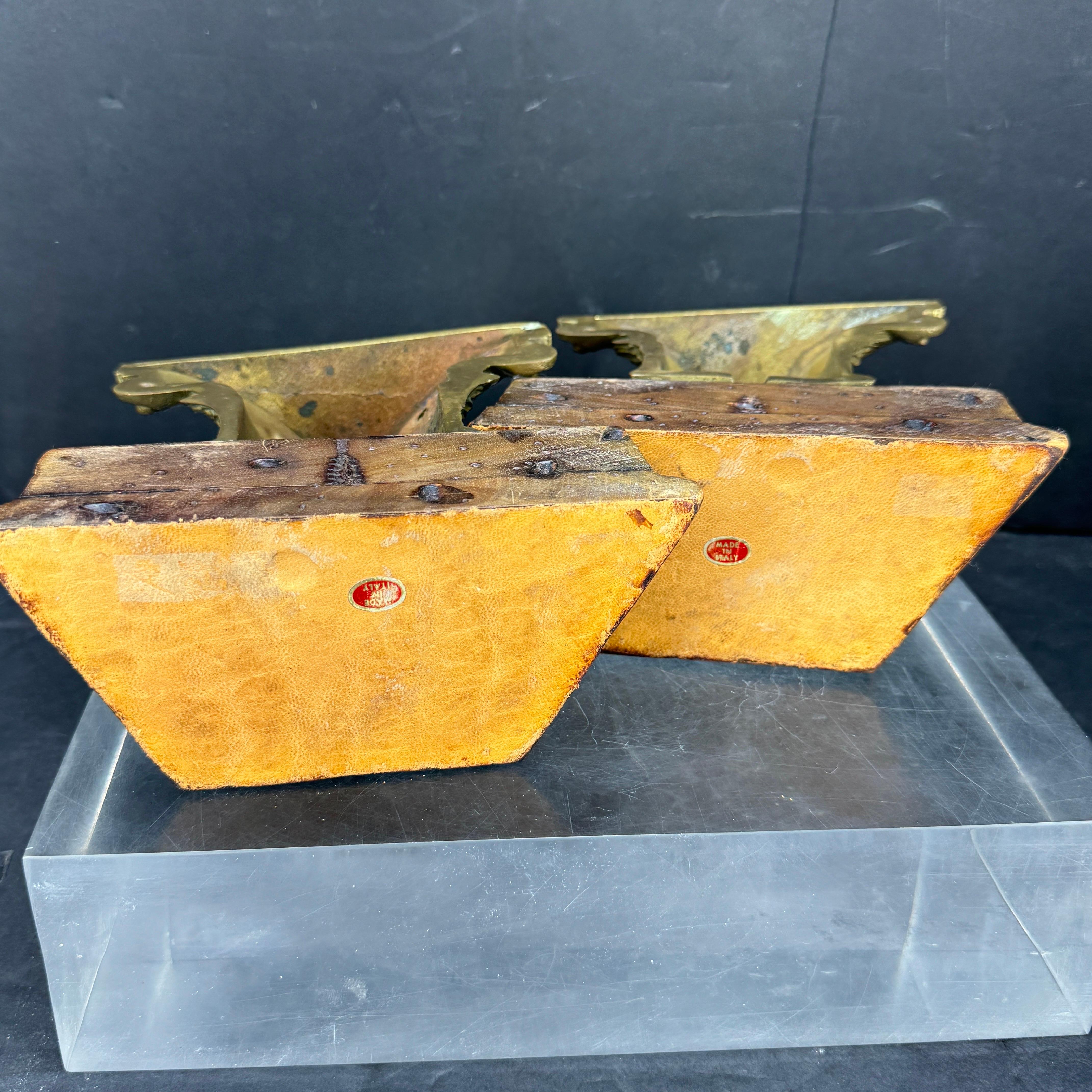Italian Pair of Corinthian Burl Bookends, Mid-Century Modern For Sale 2