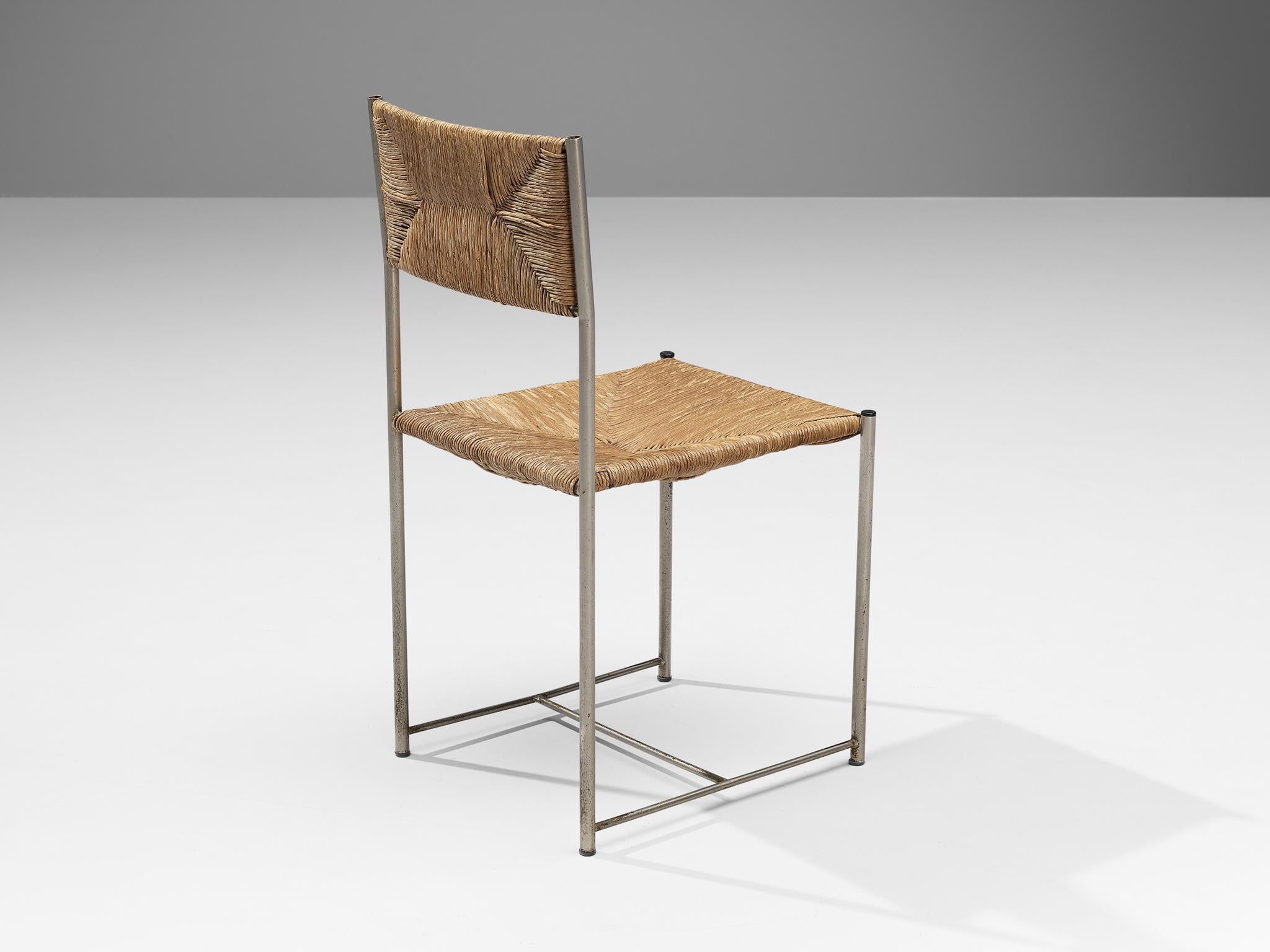 Italian Pair of Dining Chairs in Patinated Steel and Straw 1