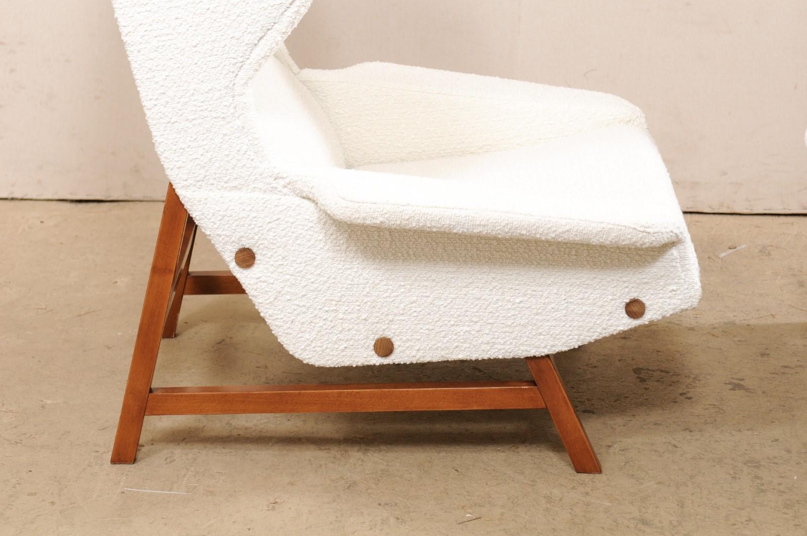 Pair of Italian Modern Wingback Chairs w White Bouclé Upholstery For Sale 1