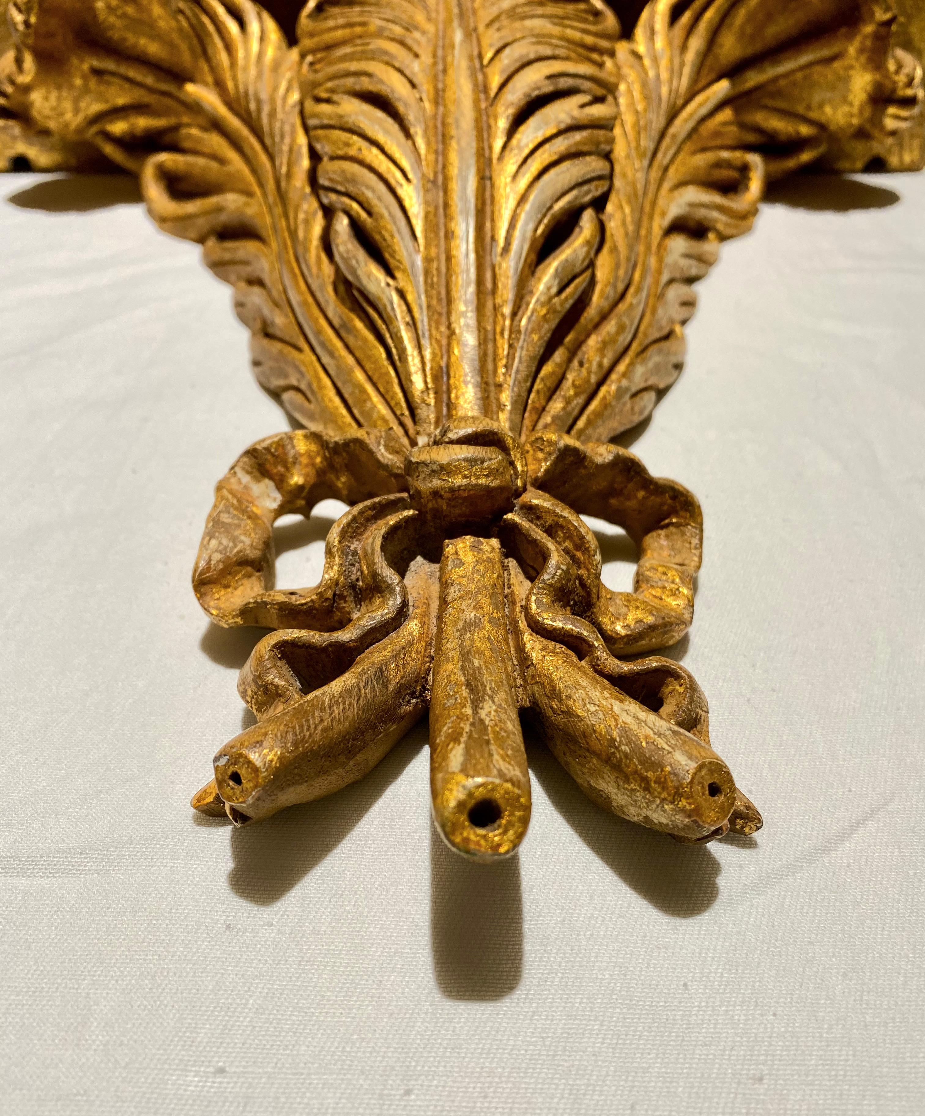 Italian Pair of Feather Giltwood Wall Brackets, Style of Maison Jansen For Sale 2