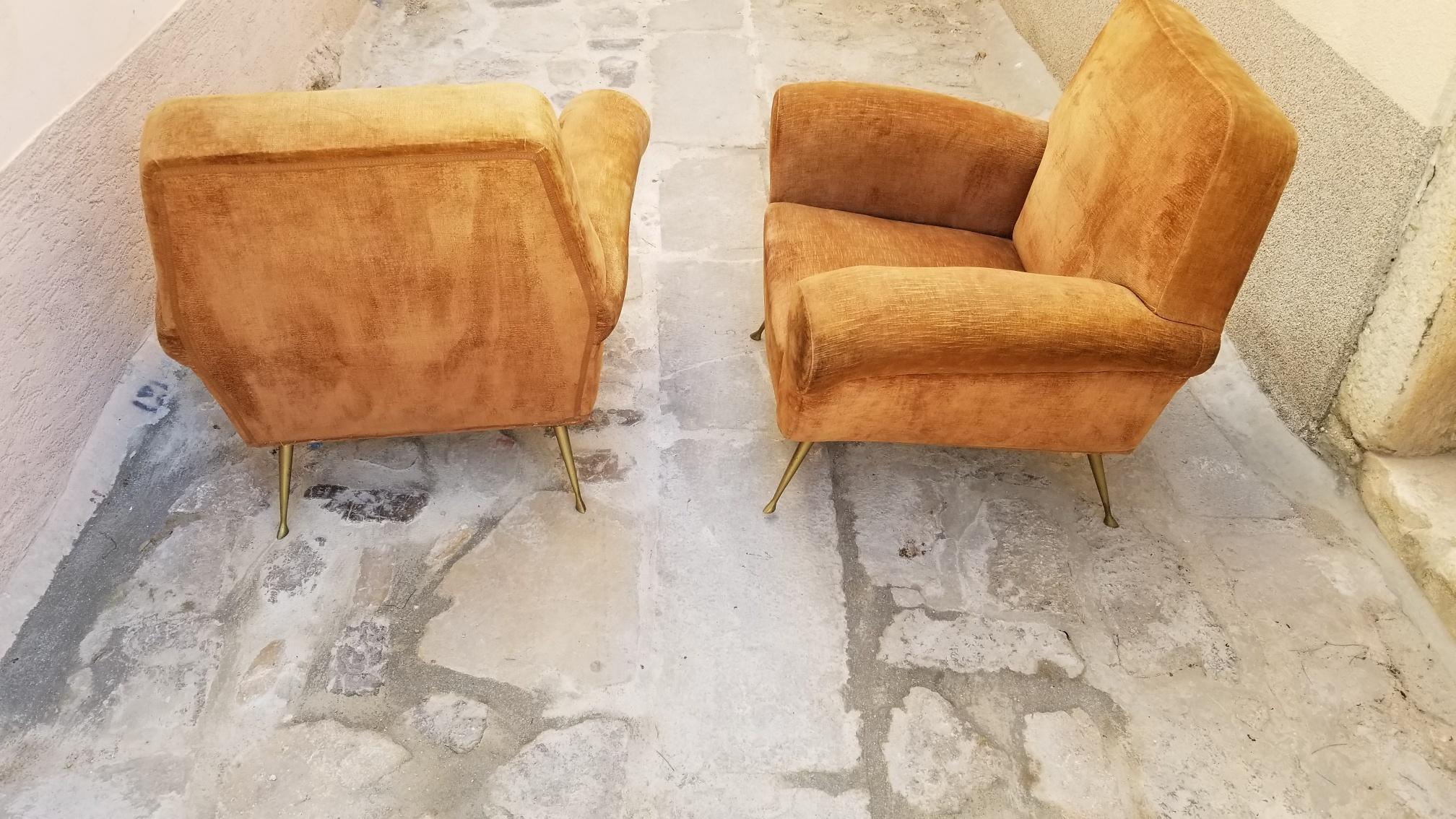 Italian chairs in original condition. Chairs are from 1950s period reupholstered in Velveteen.
   