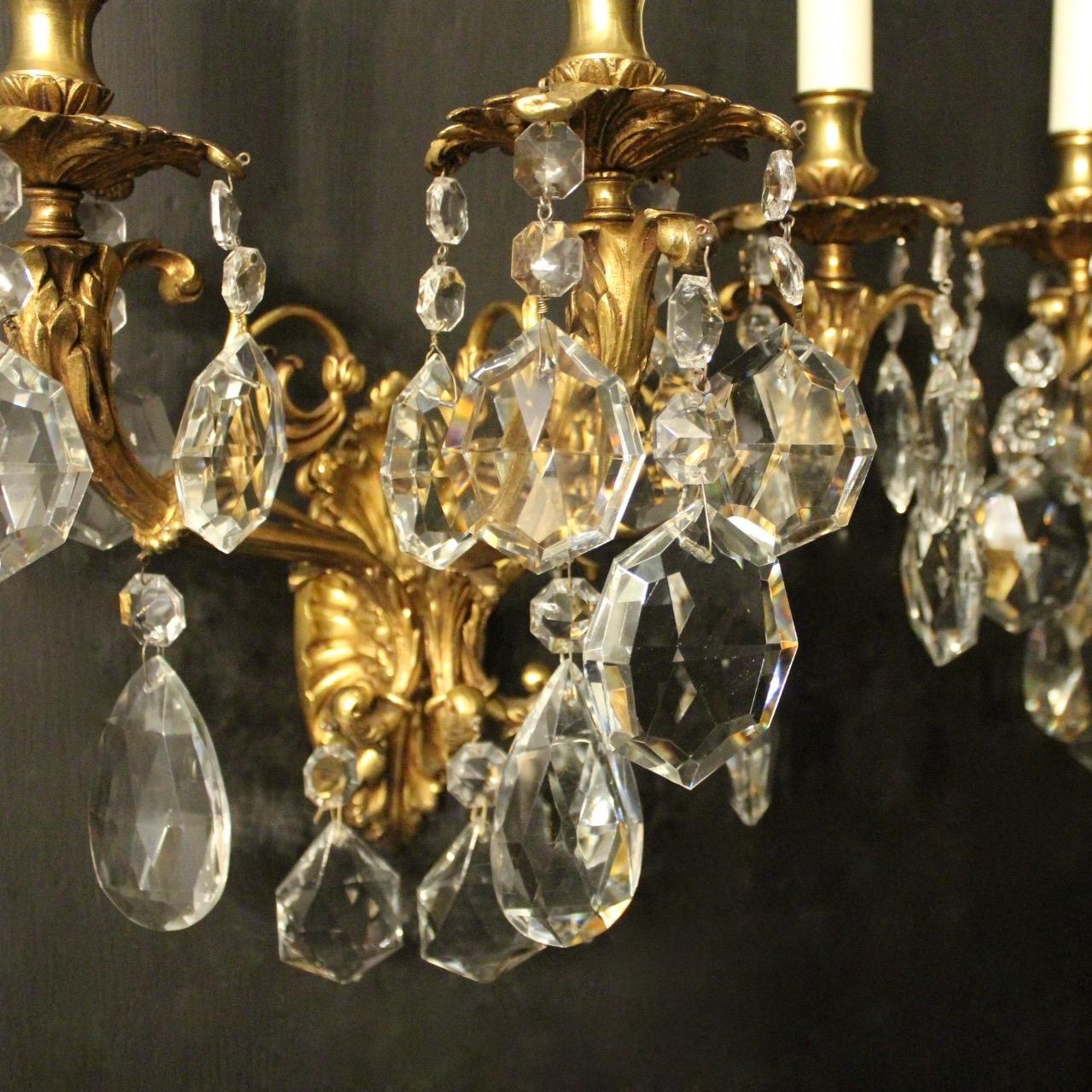 French Italian Pair of Gilded Bronze and Crystal Antique Wall Lights