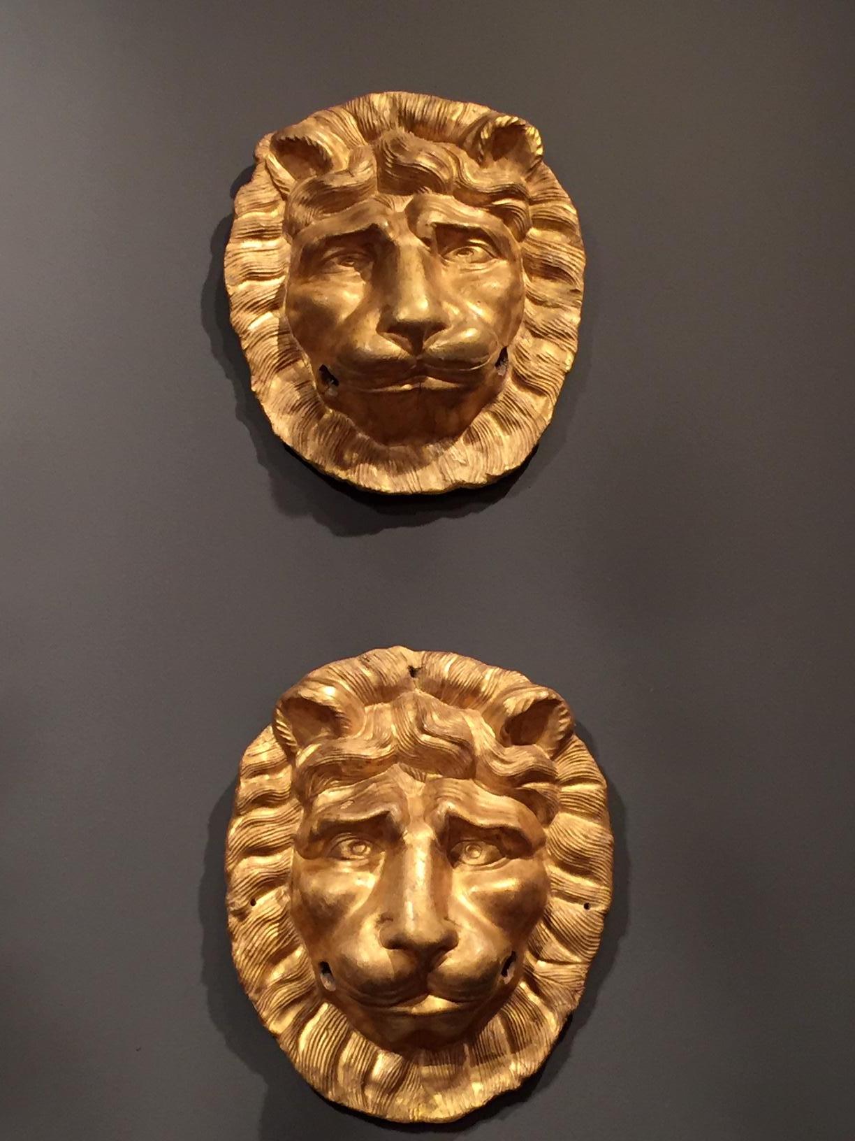 Mid-19th Century Pair of Italian Masks Gilded Lion Head Sculptures from Tuscany 13