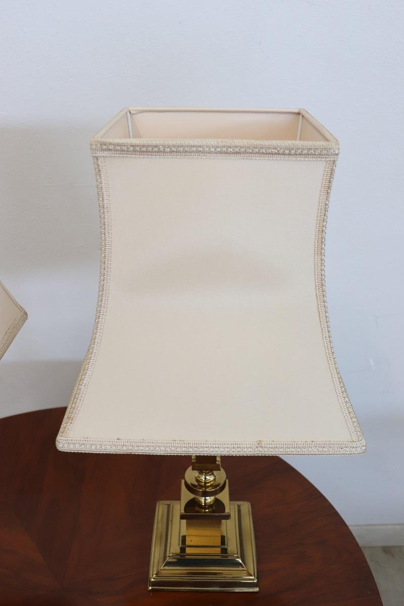 Fine XX secolo Coppia italiana di lampade da comodino dorate, anni '70 in vendita