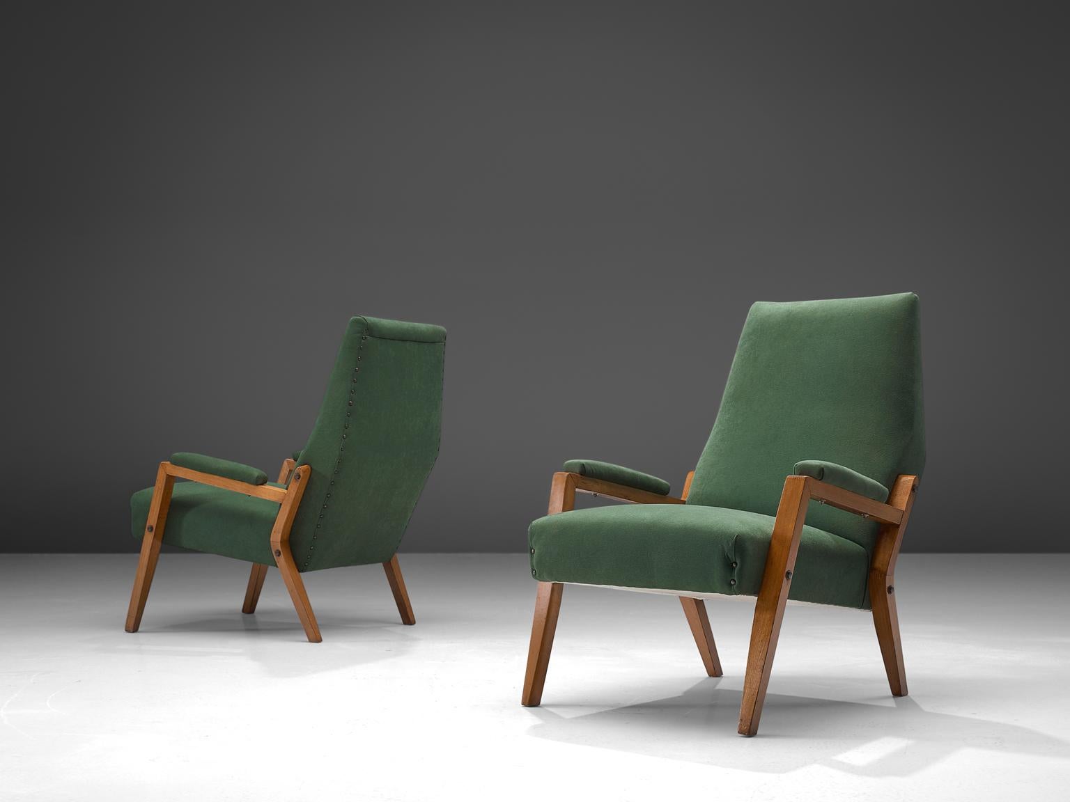 Italian Pair of High Back Lounge Chairs in Green Upholstery In Good Condition For Sale In Waalwijk, NL