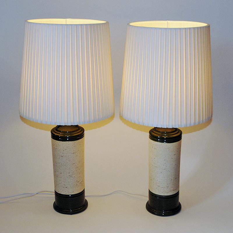 Unglazed Italian pair of large tablelamps B053 by Bergboms Sweden for Bitossi 1960s