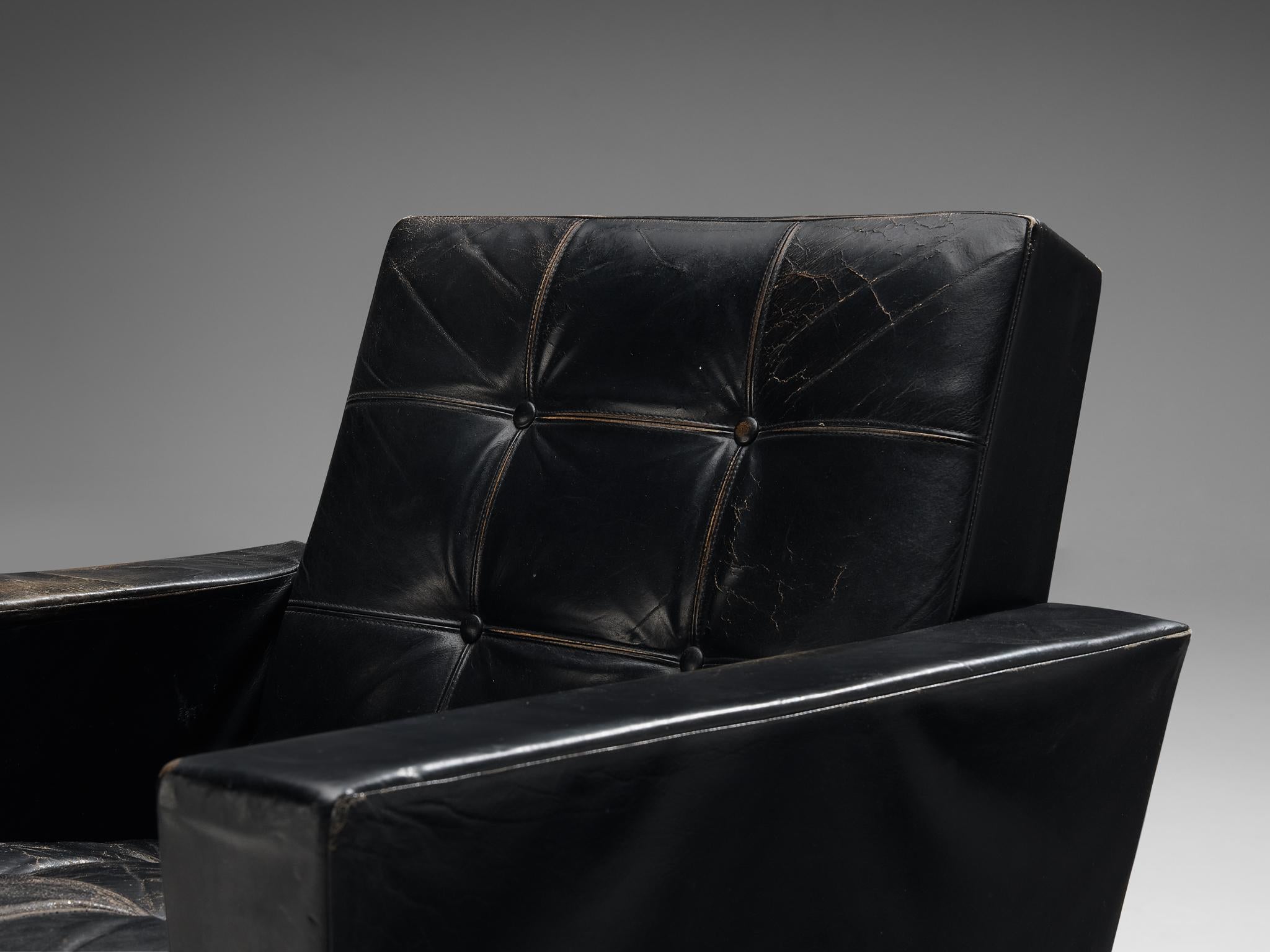 Late 20th Century Italian Pair of Lounge Chairs in Black Leatherette and Metal