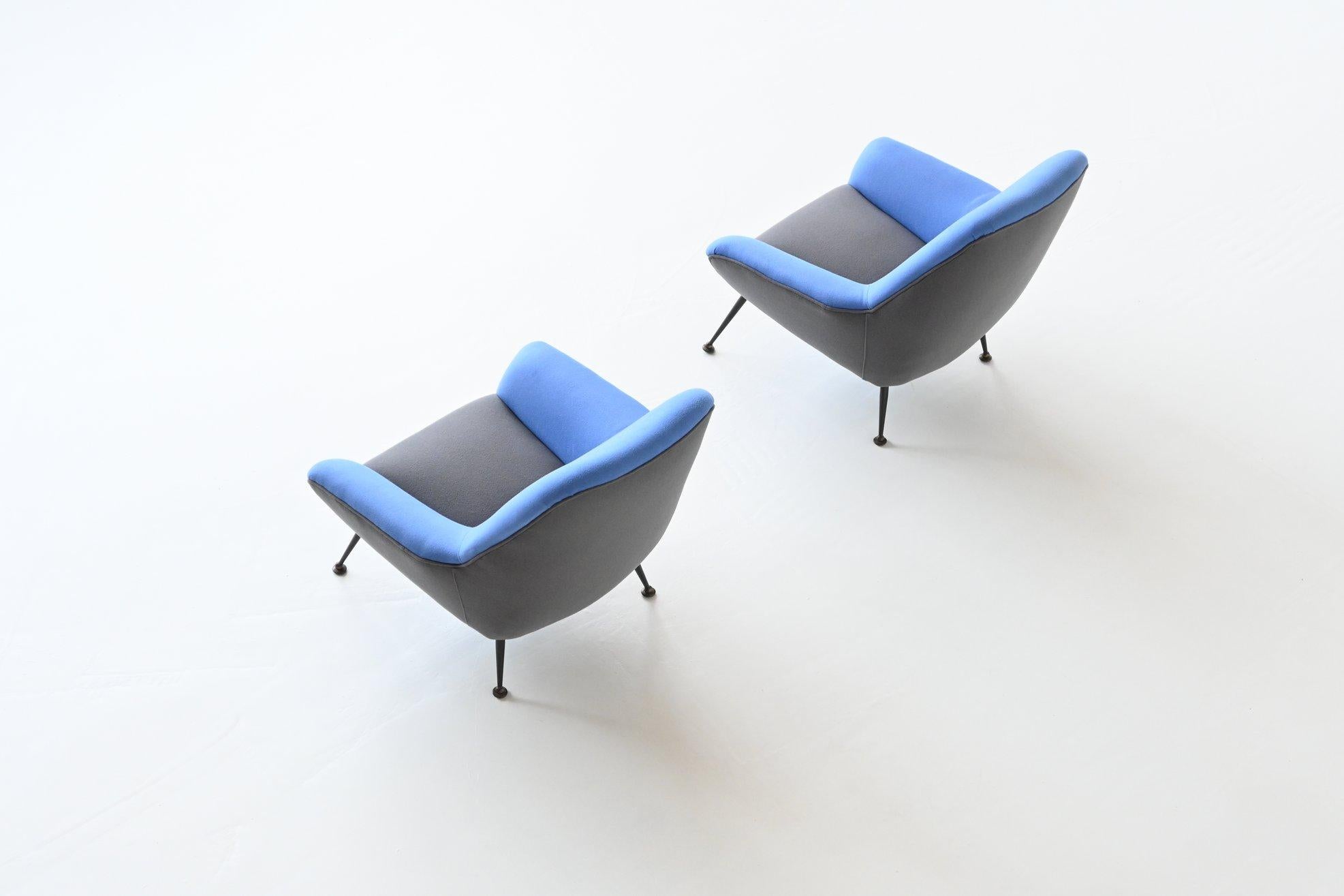 Italian Pair of Lounge Chairs in Blue and Grey Felt Wool, Italy 1950 5