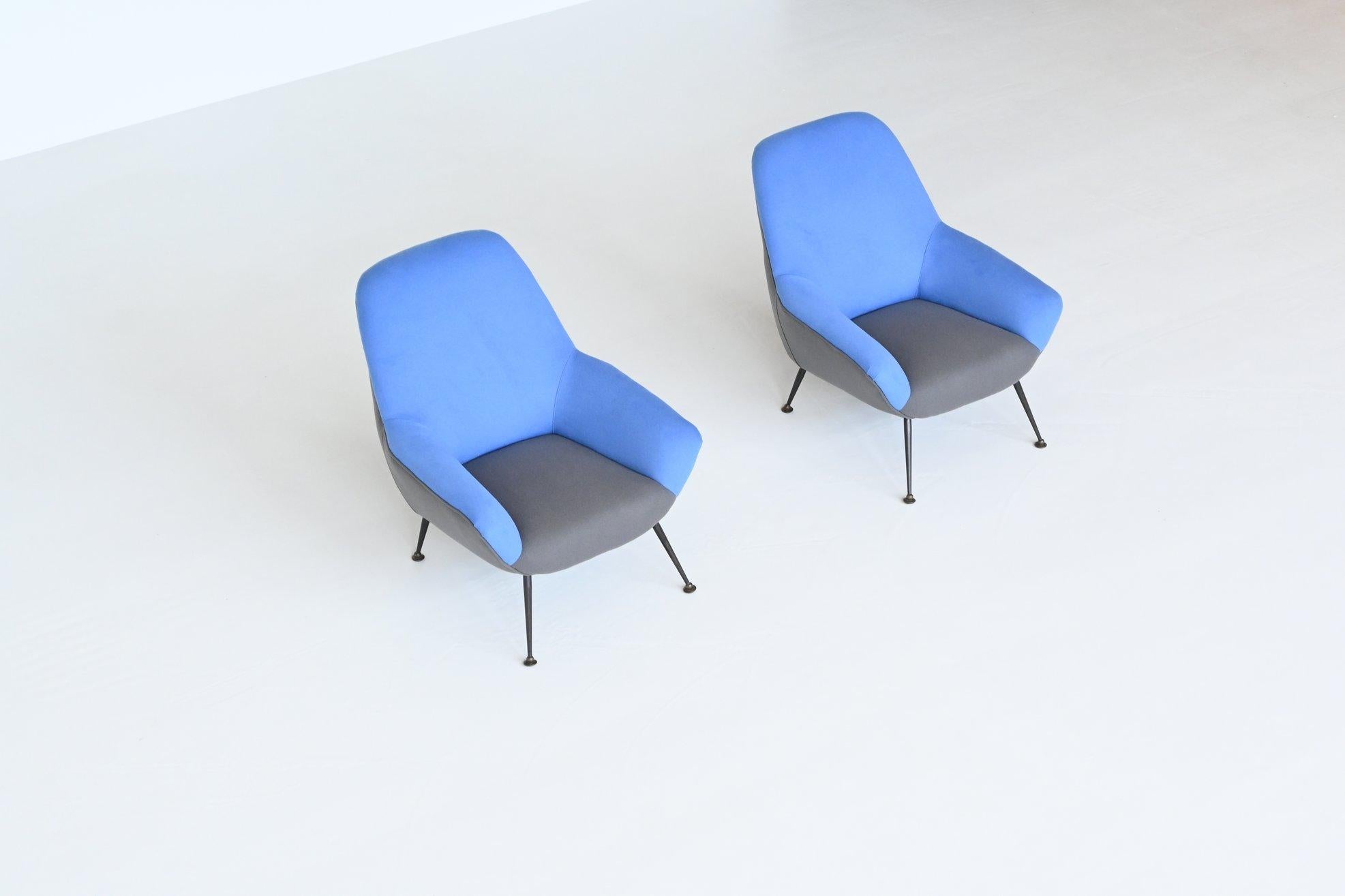 Italian Pair of Lounge Chairs in Blue and Grey Felt Wool, Italy 1950 6