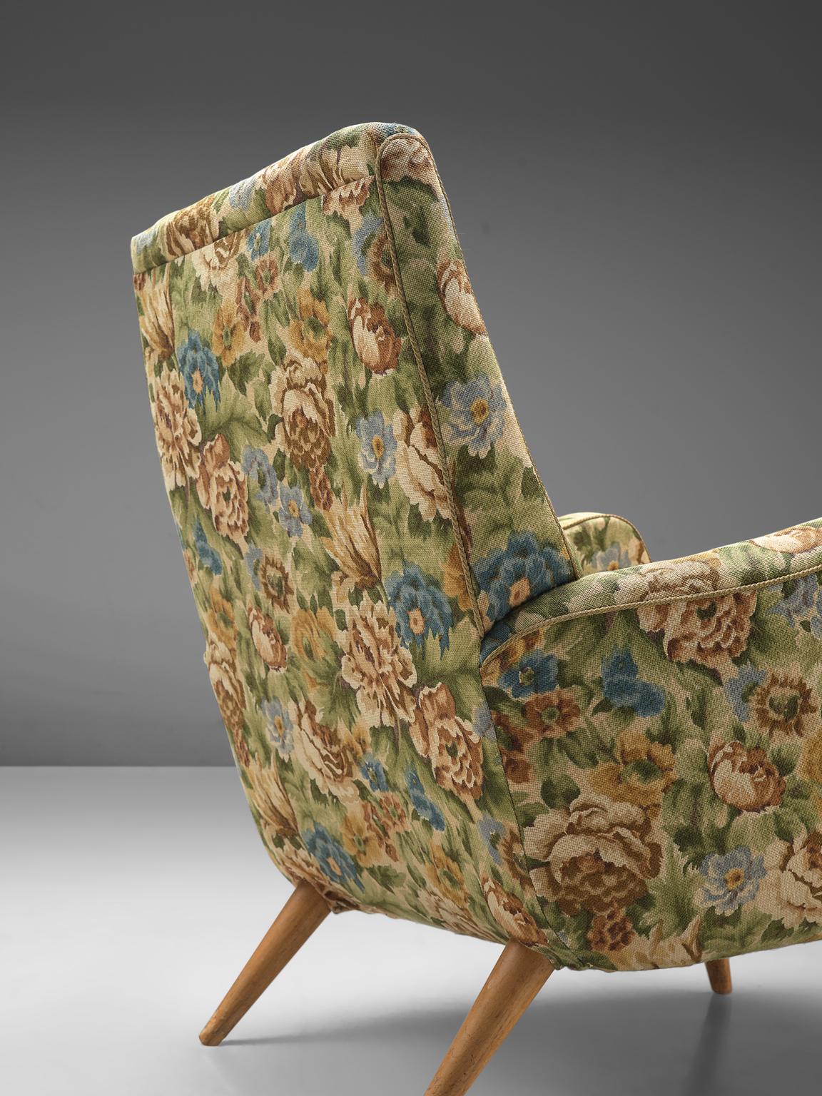 Italian Pair of Lounge Chairs in Original Floral Upholstery 2