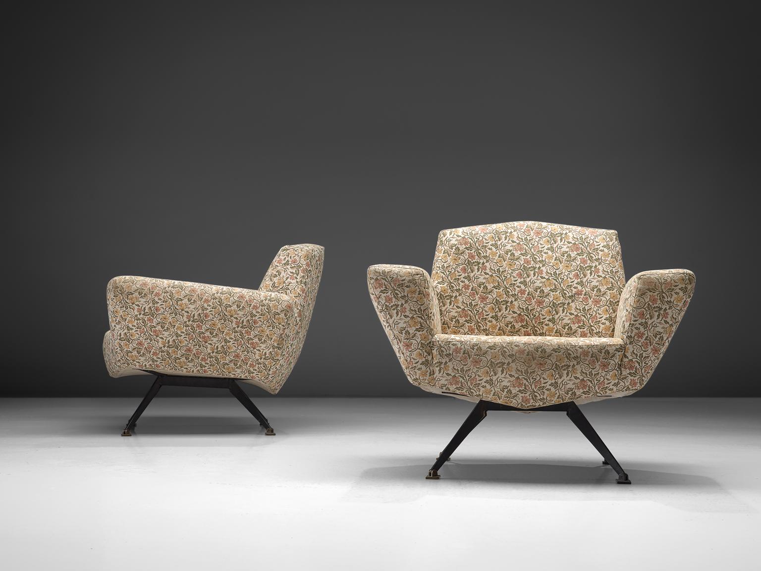Italian Studio APA for Lenzi Pair of Lounge Chairs in Floral Upholstery