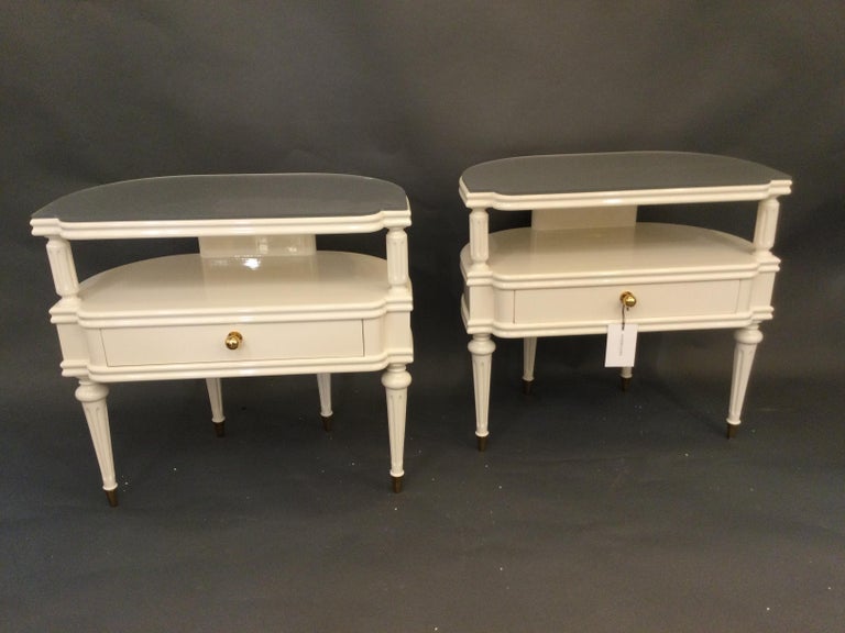 Lacquered Italian Pair of Mid-Century Side Tables or Night Stands For Sale