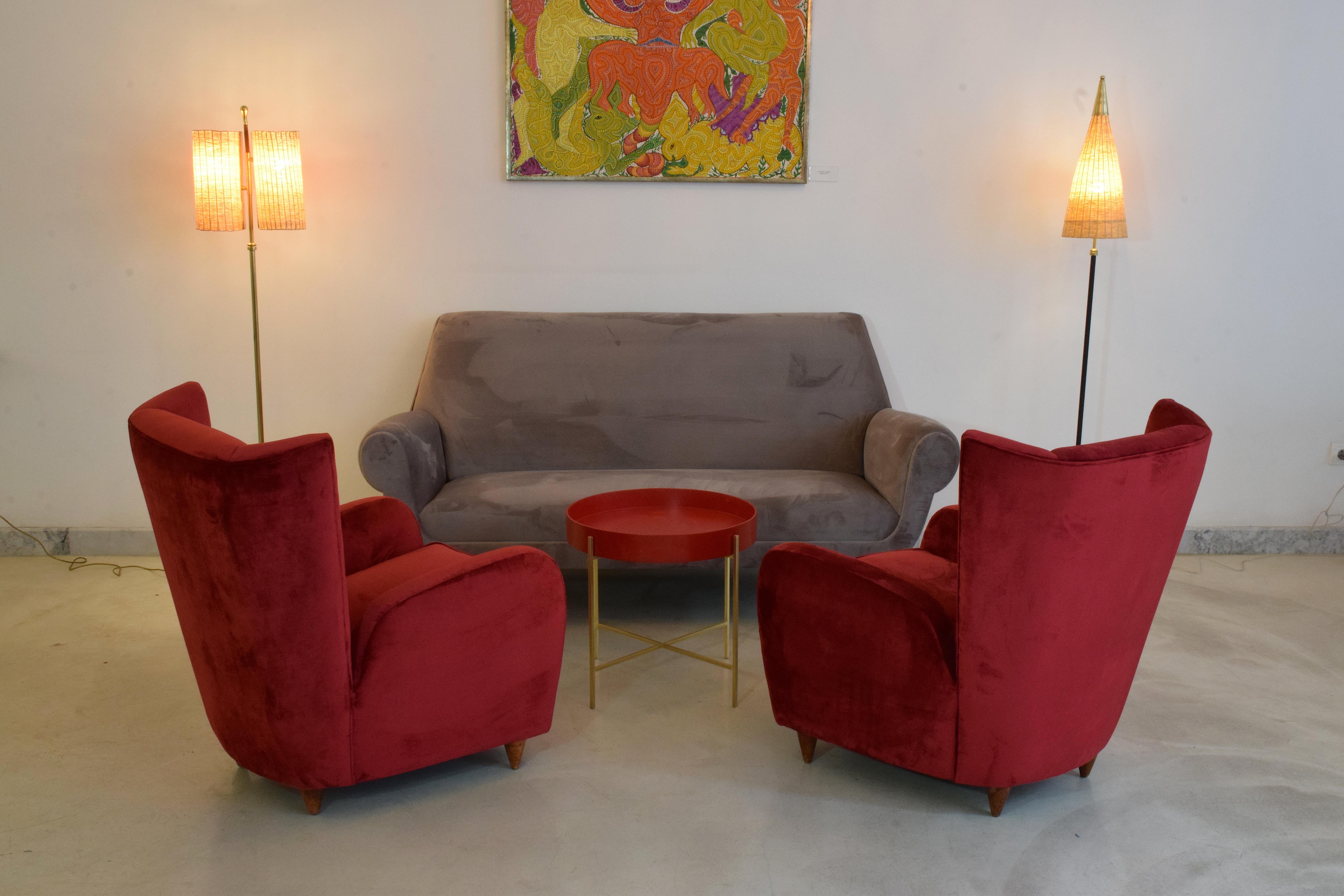 Italian Pair of Midcentury Velvet Armchairs by Paolo Buffa, 1950s In Good Condition In Paris, FR