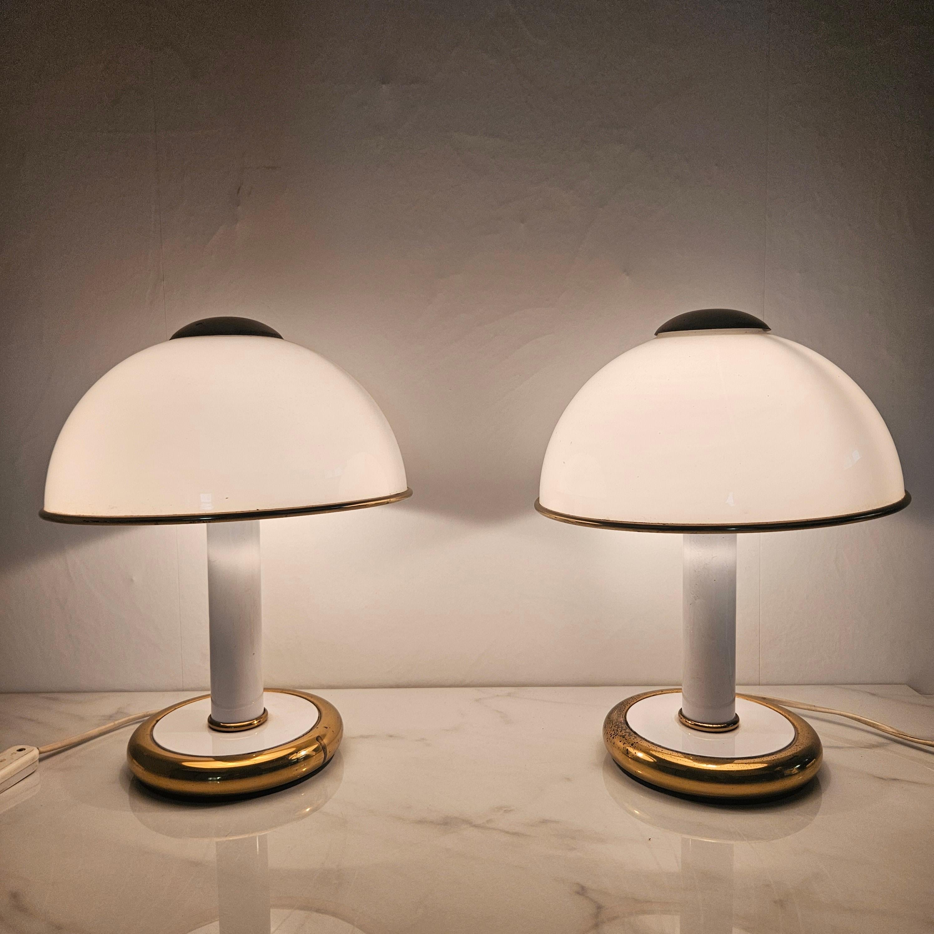 italien Paire de lampes de table ou de chevet en verre de Murano par F. Fabbian, années 1970 en vente