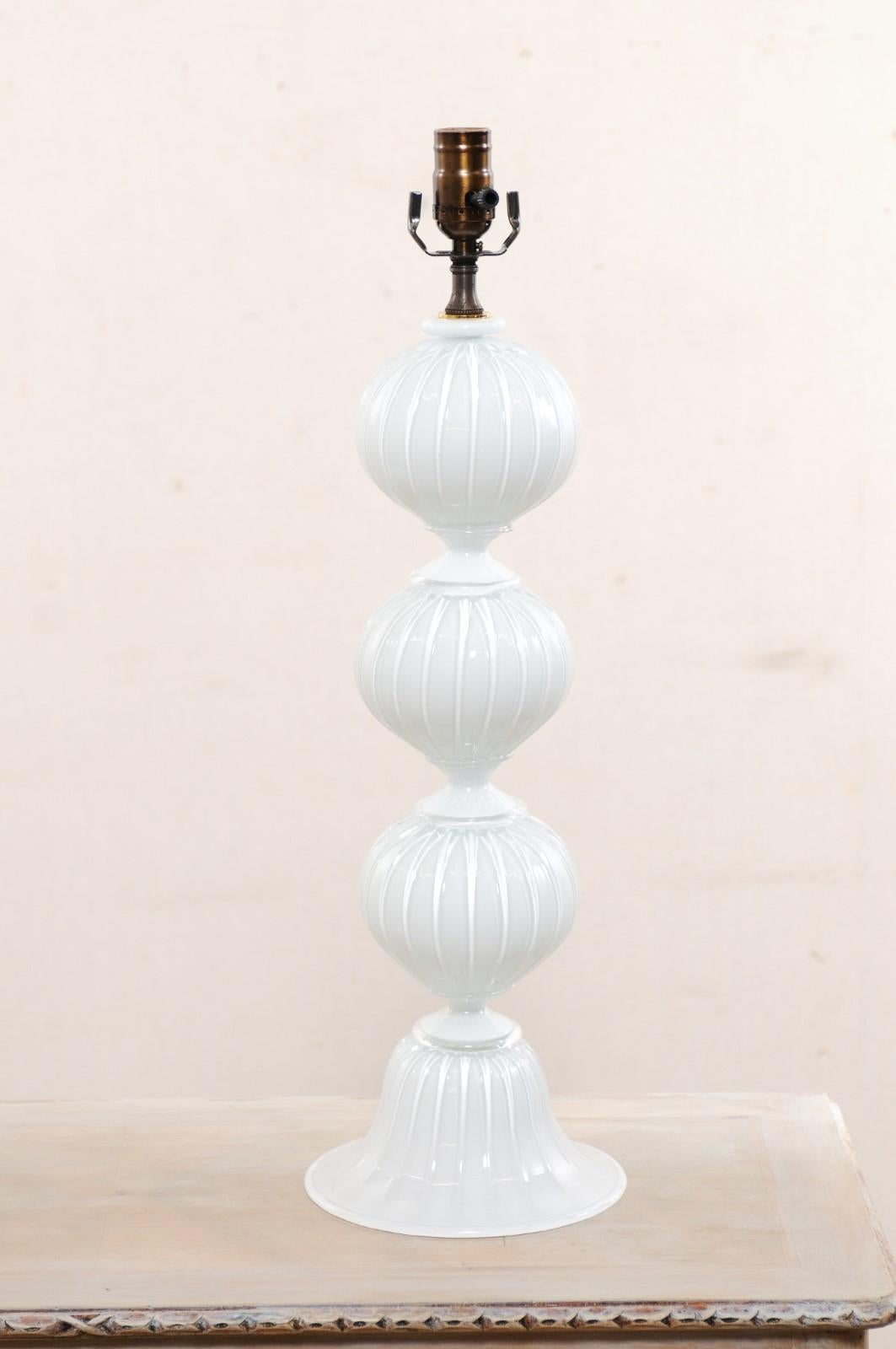 Contemporary Italian Pair of Murano Hand-Blown Glass Table Lamps, White Glass For Sale