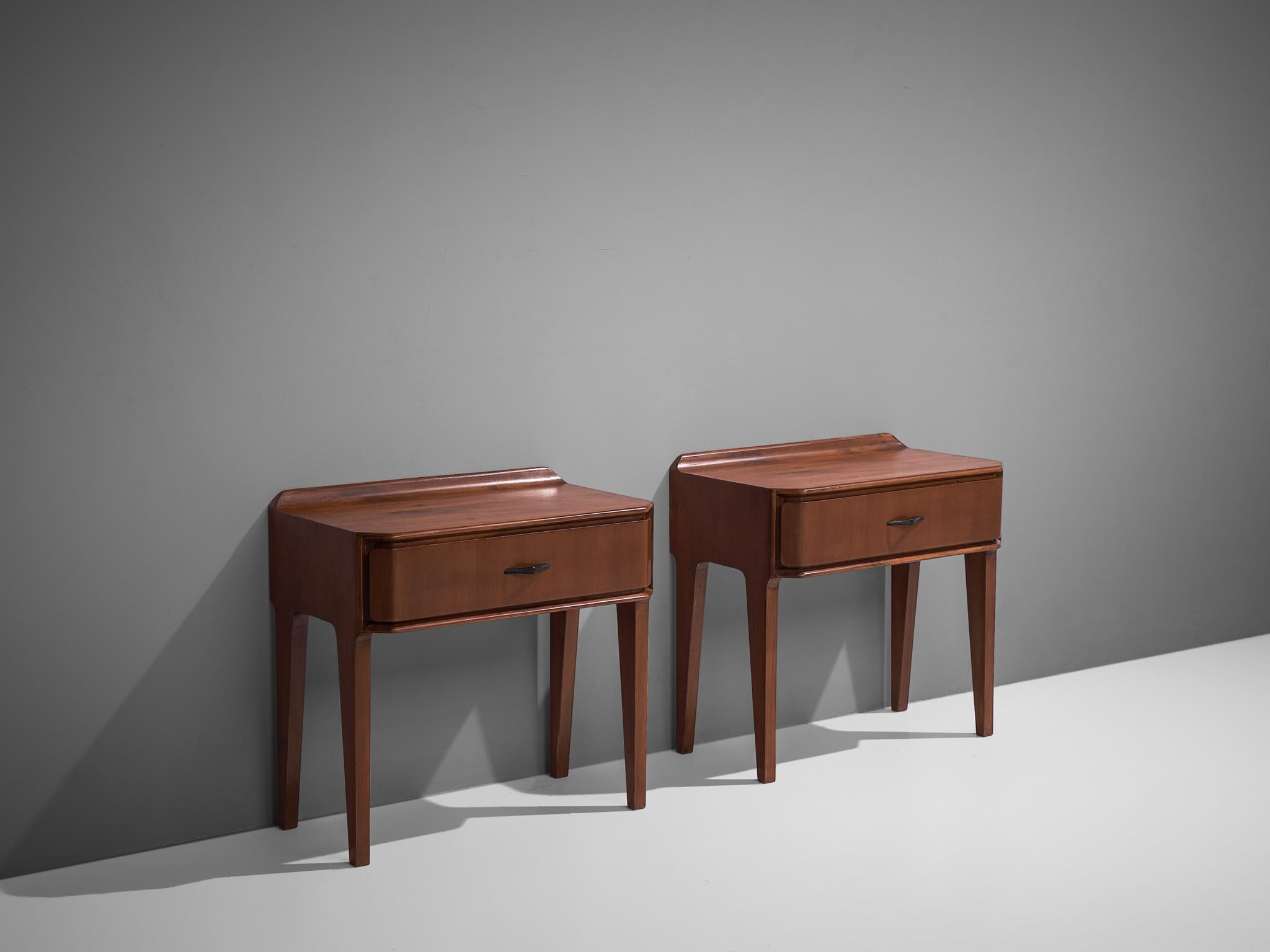 Mid-20th Century Italian Pair of Nightstands in Walnut, 1960s