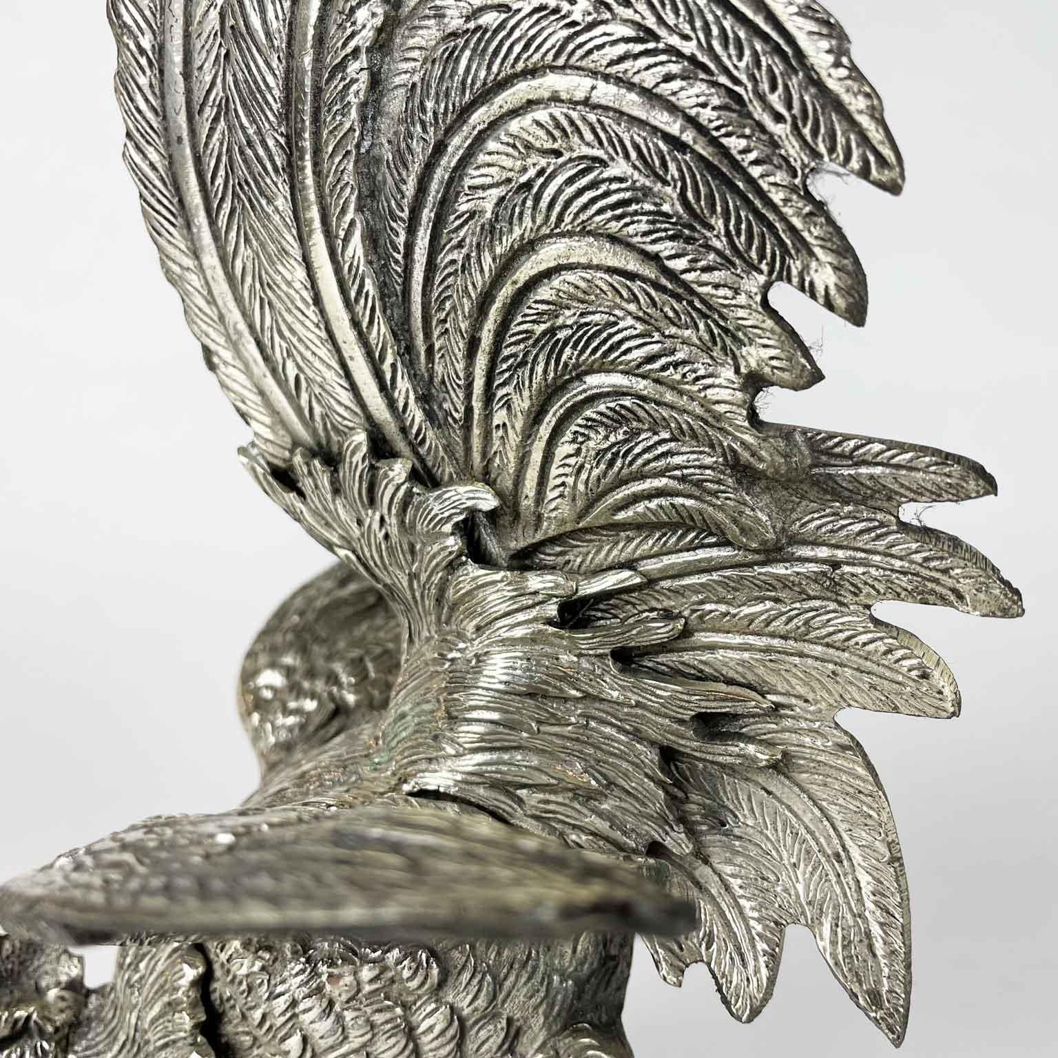 Italian Pair of Rooster Figures 20th Century Art Nouveau Animalier Sculptures For Sale 11