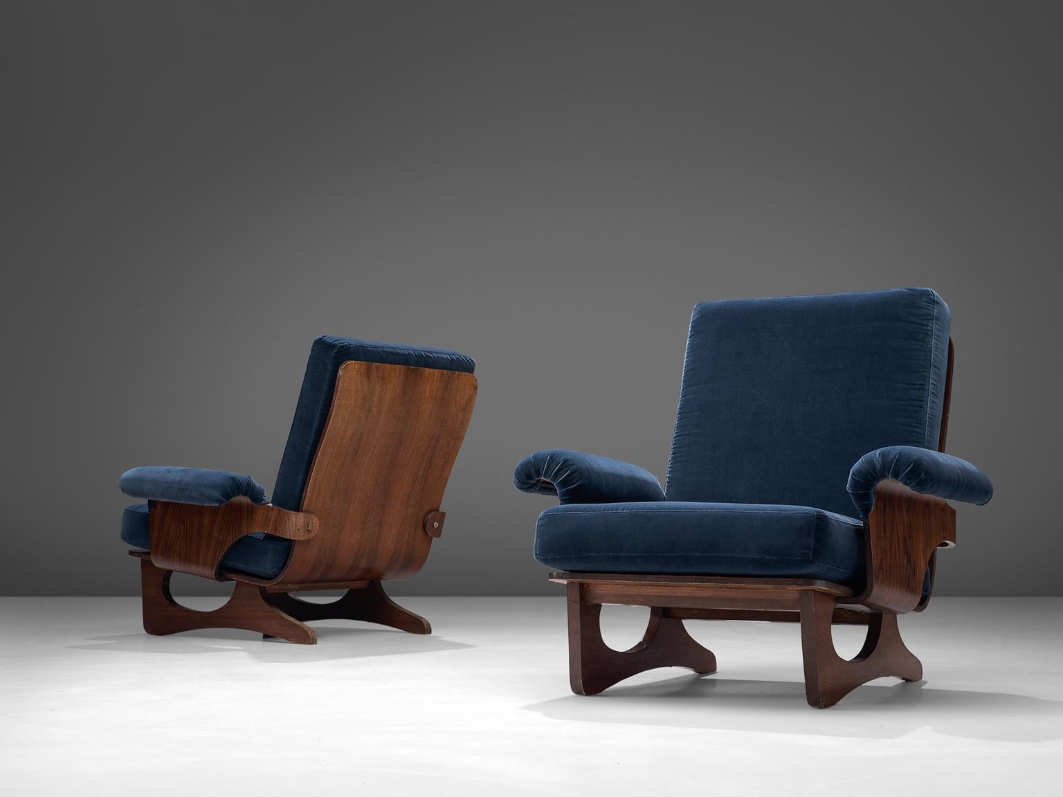 Mid-20th Century Silvio Cavatorta Pair of Rosewood Lounge Chairs in Blue Velvet