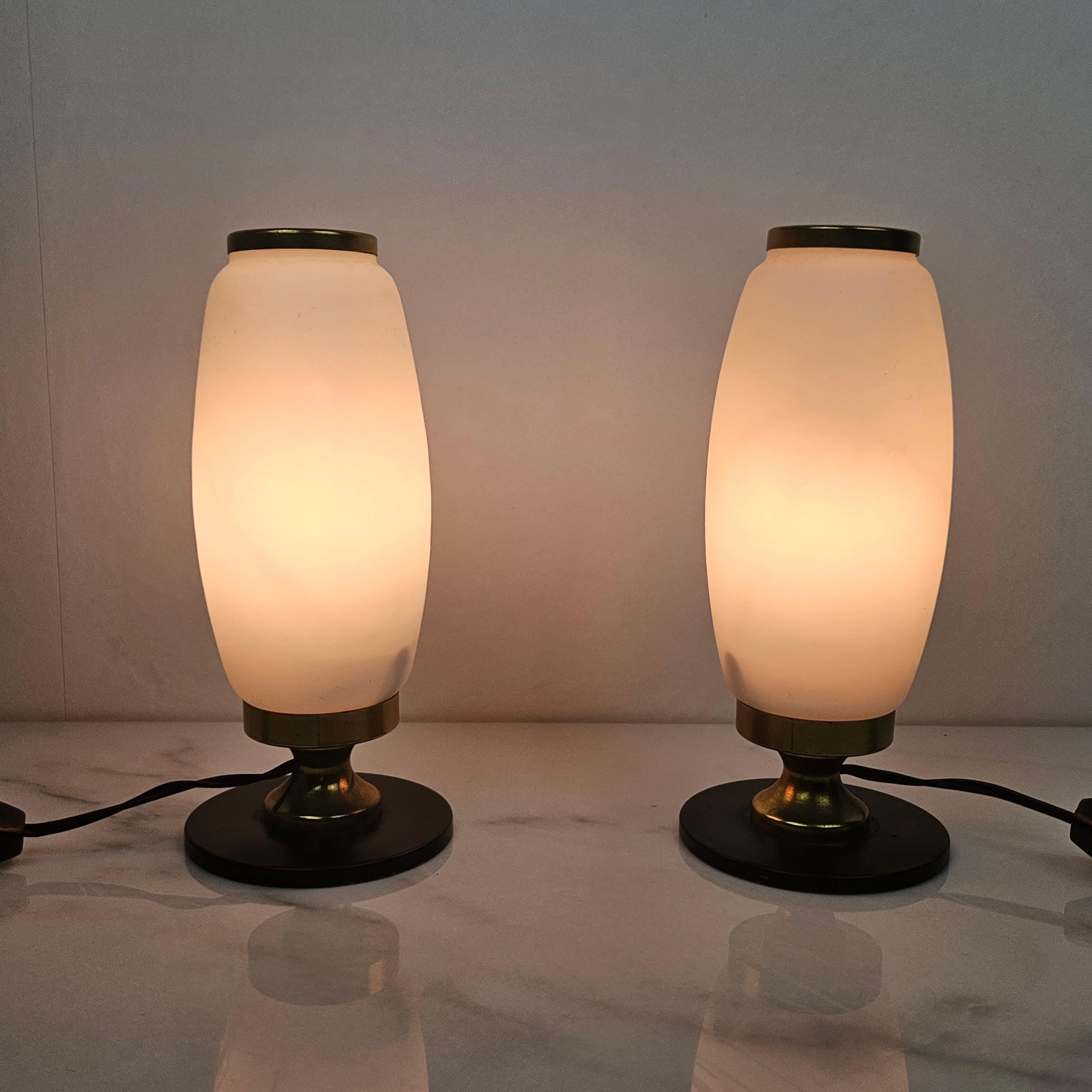 Mid-Century Modern Italian Pair of Small Opaline Glass Table or Bedside Lights, 1950's For Sale