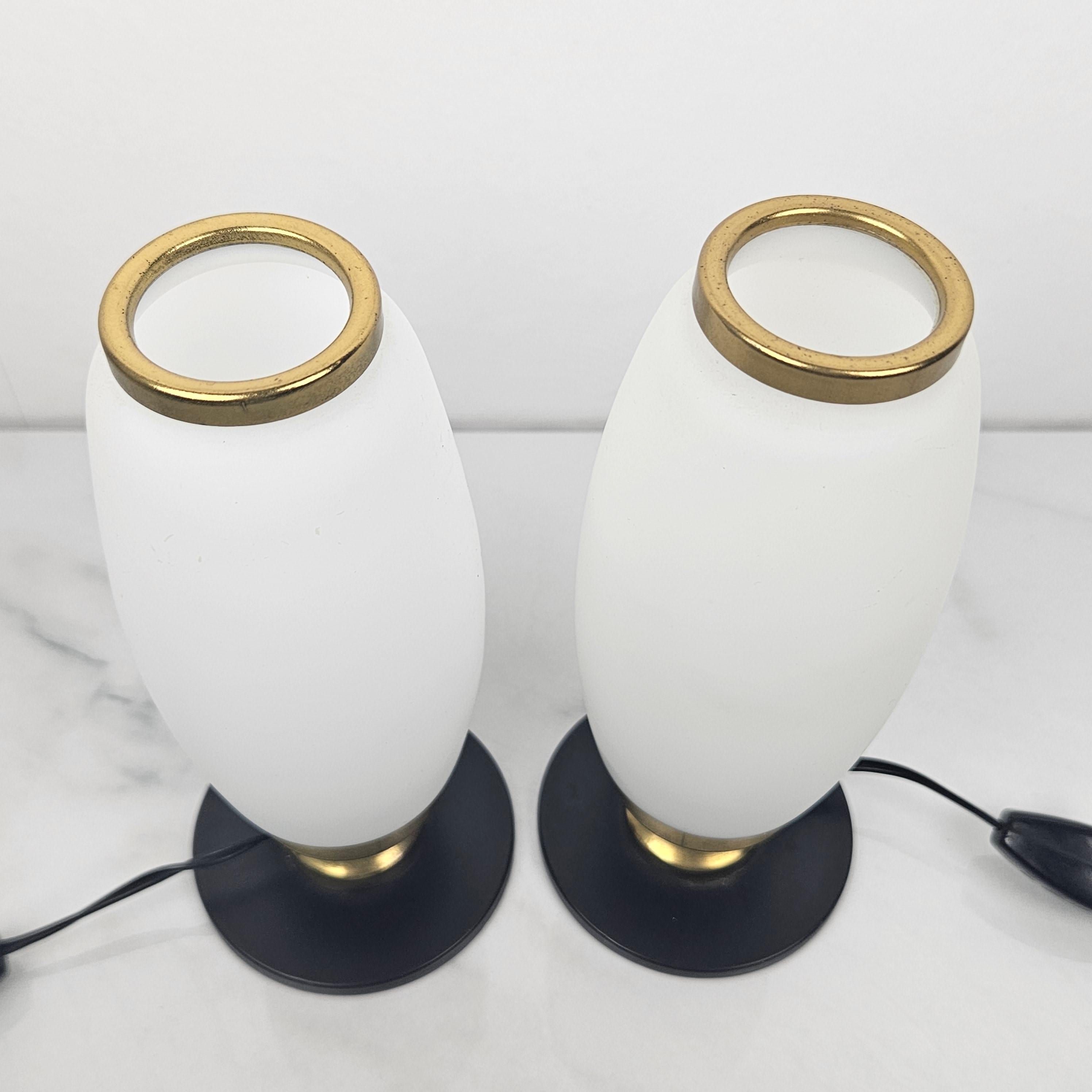 Italian Pair of Small Opaline Glass Table or Bedside Lights, 1950's For Sale 1