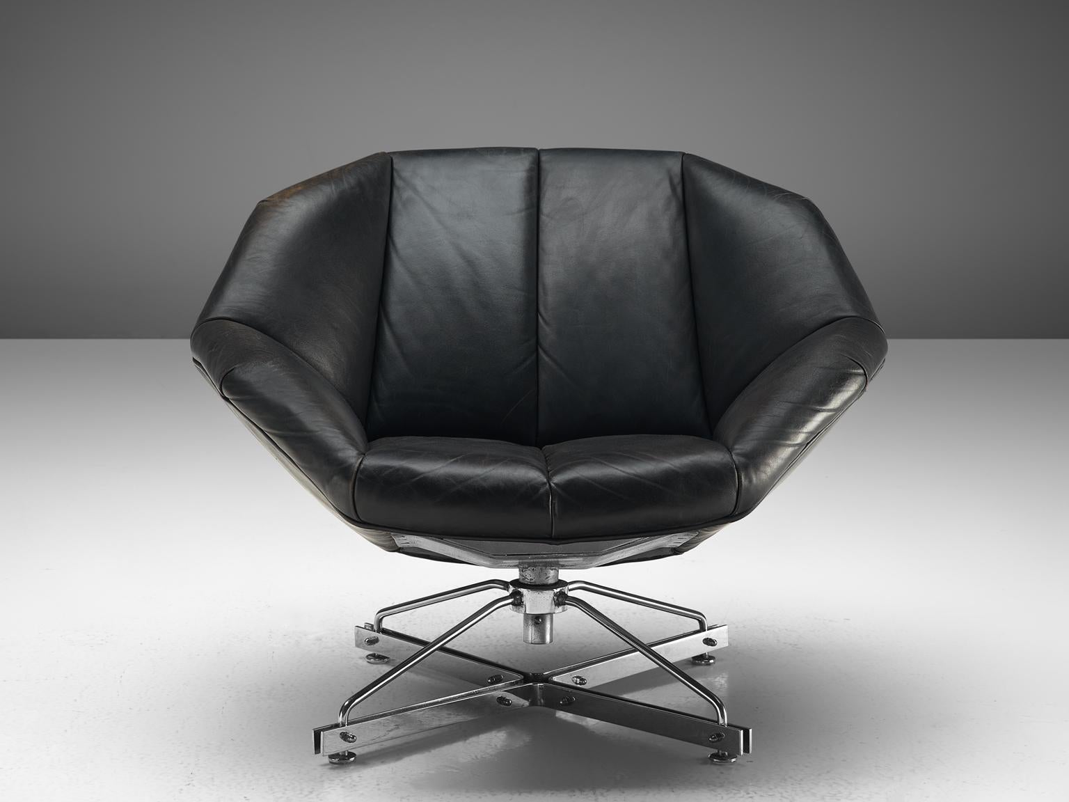 Mid-20th Century Italian Pair of Swivel Chairs in Black Leather