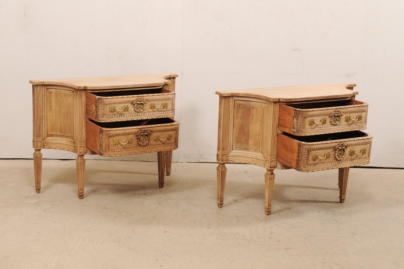 Italian Pair of Two-Drawer Raised Console Chests, Neoclassical Style Carvings In Good Condition In Atlanta, GA