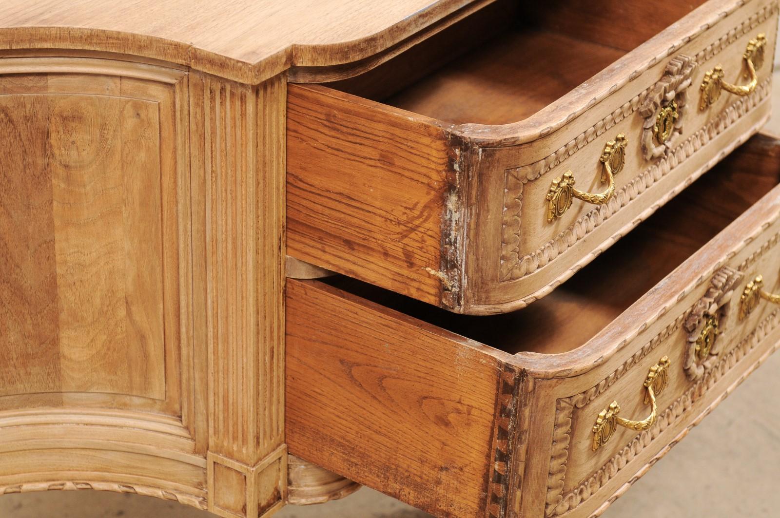 20th Century Italian Pair of Two-Drawer Raised Console Chests, Neoclassical Style Carvings
