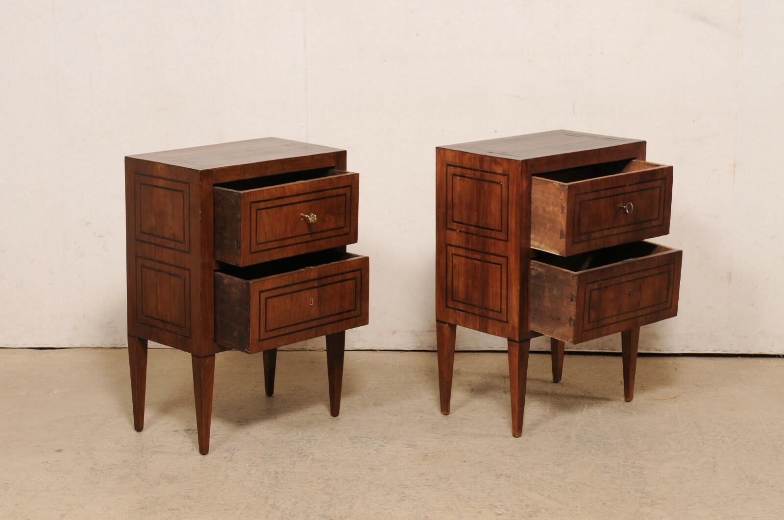 Italian Pair of Two-Drawer Side Chests w/Nice Inlay Banding, Early 19th C. For Sale 1