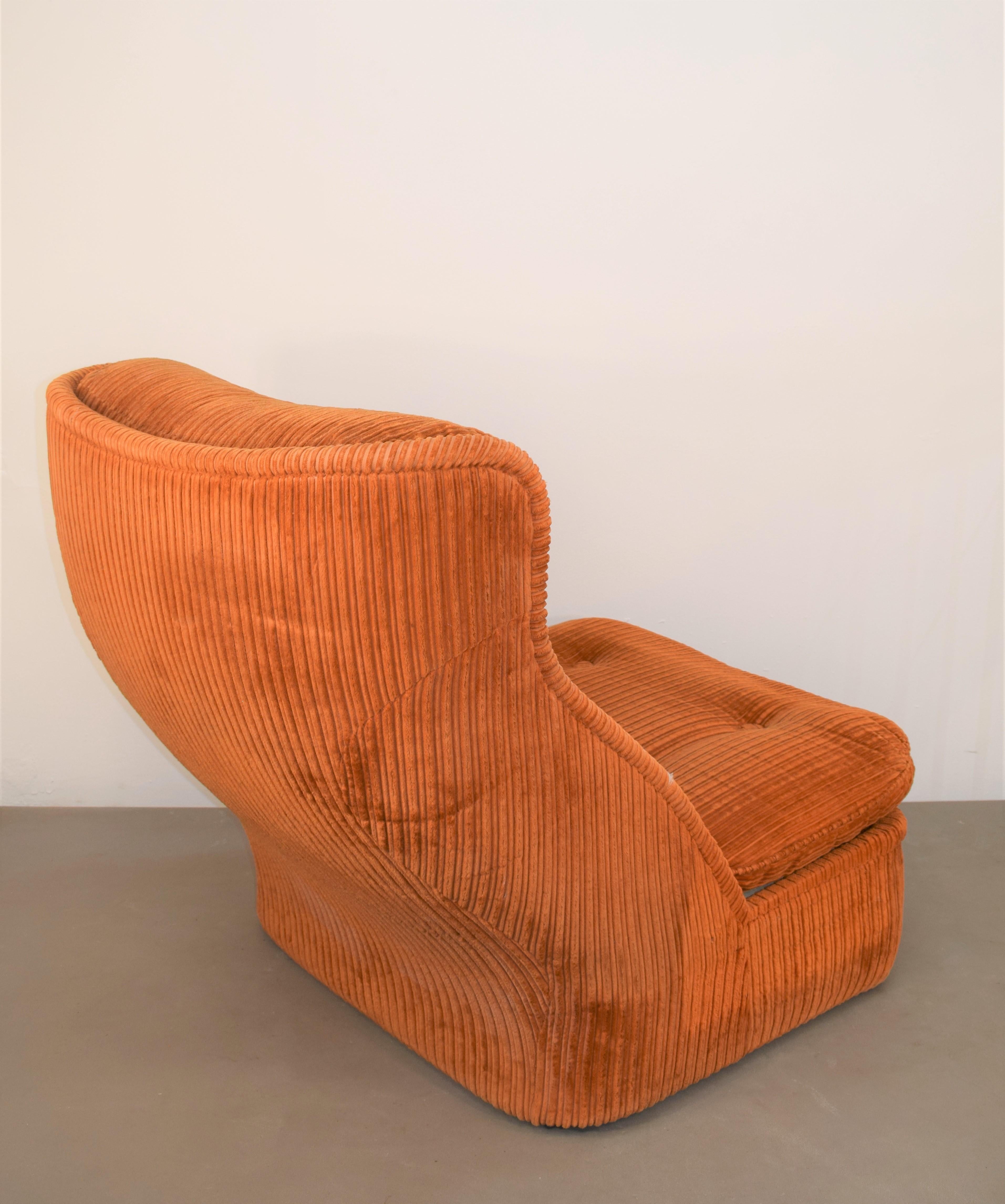 Mid-20th Century Italian Pair of Velvet Armchairs, 1960s For Sale