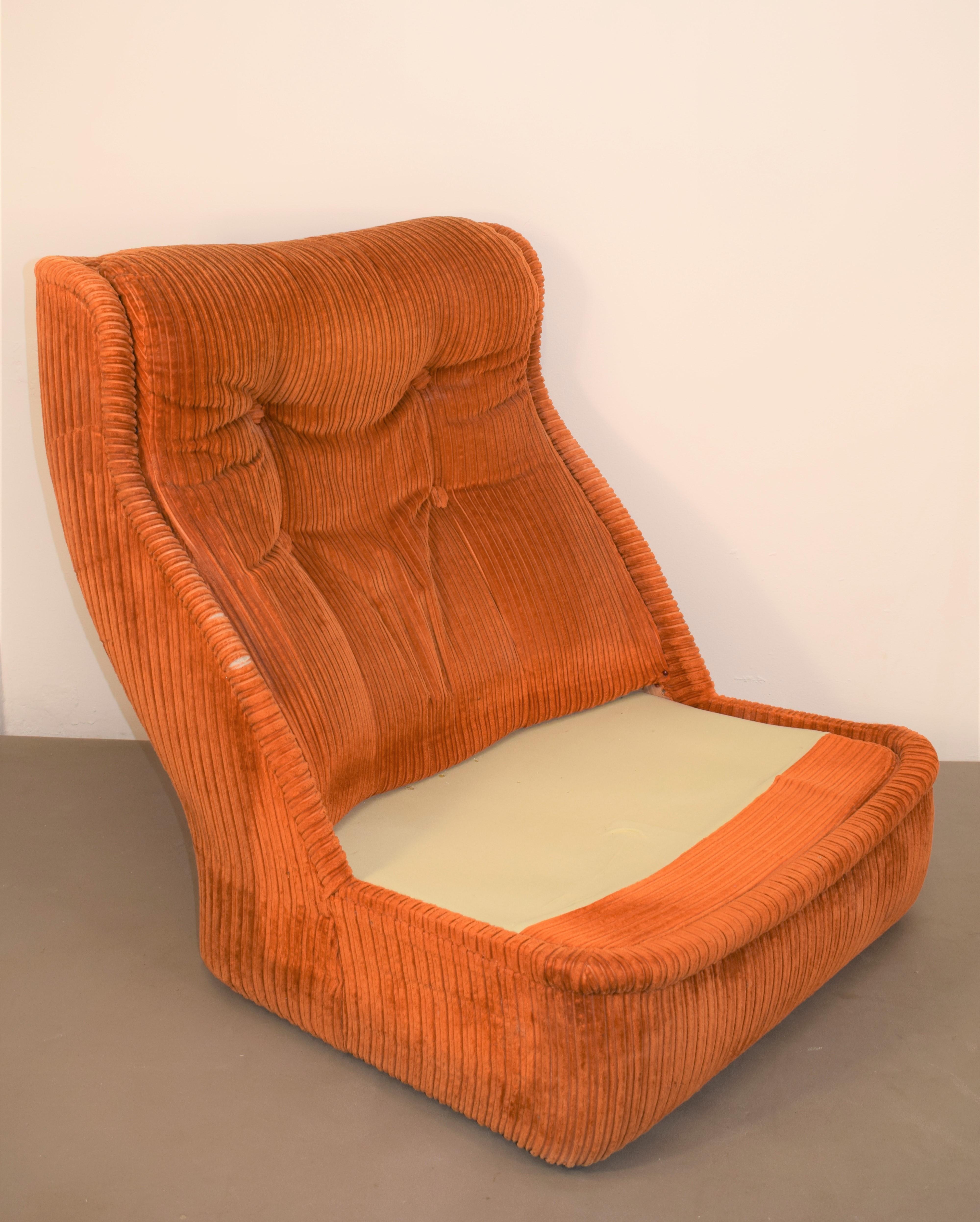Paire de fauteuils italiens en velours, années 1960 en vente 1