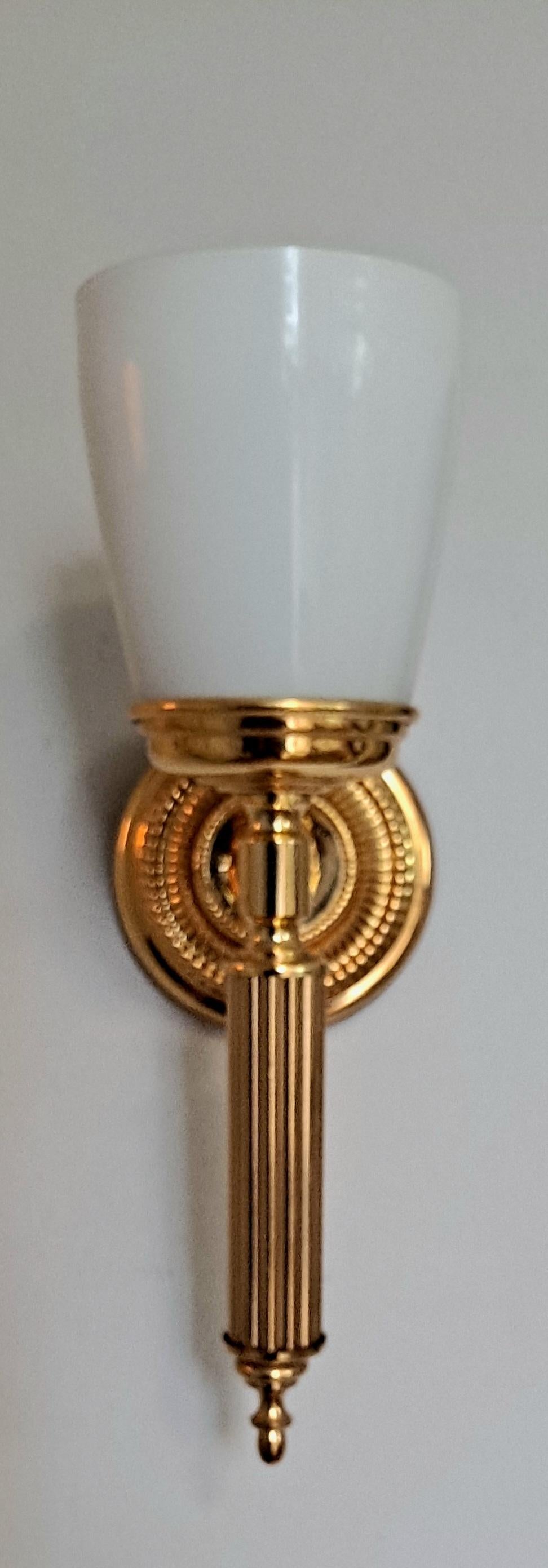 Mid-20th Century Italian Pair of Wall Sconces For Sale