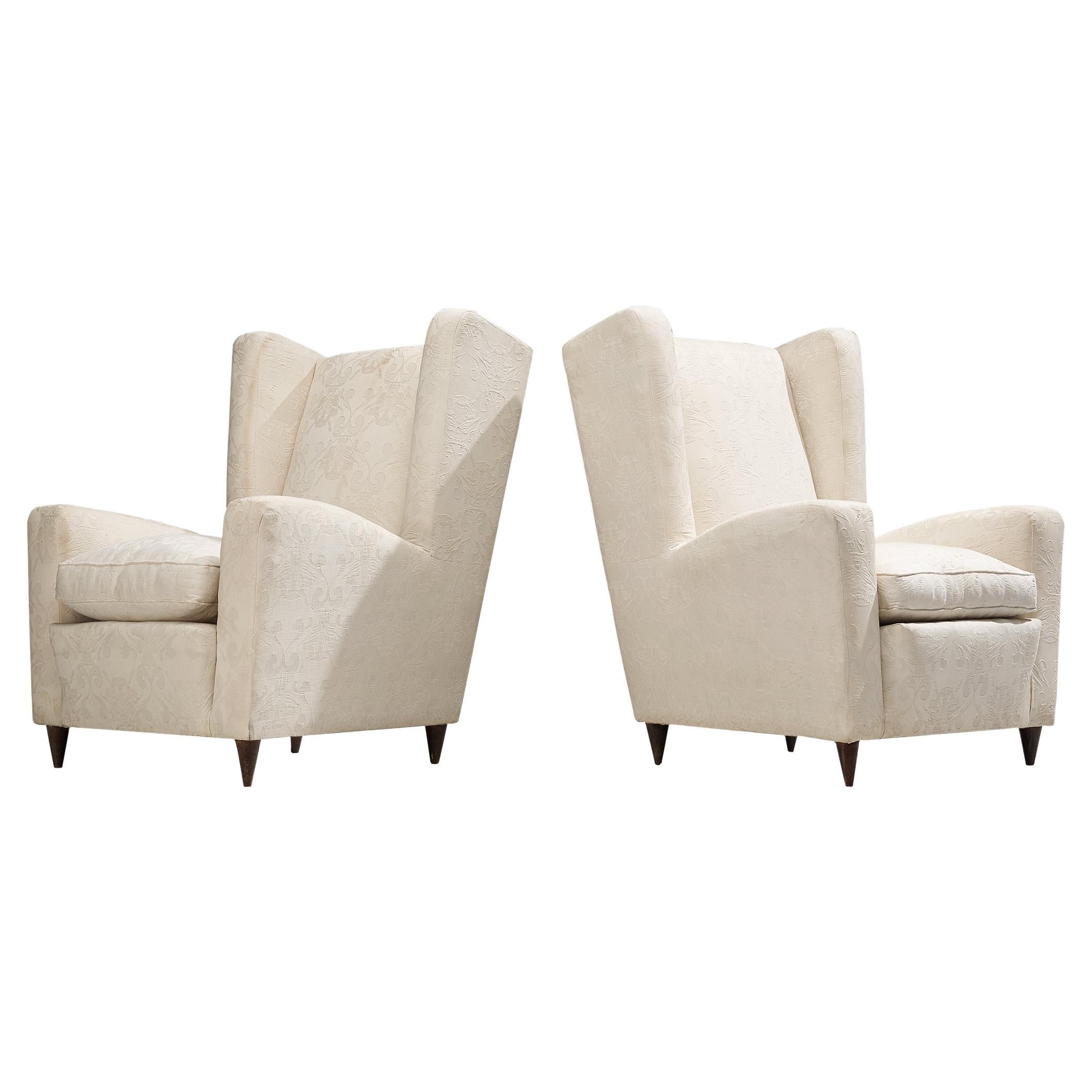 Italian Pair of Wingback Chairs in Off-White Upholstery For Sale