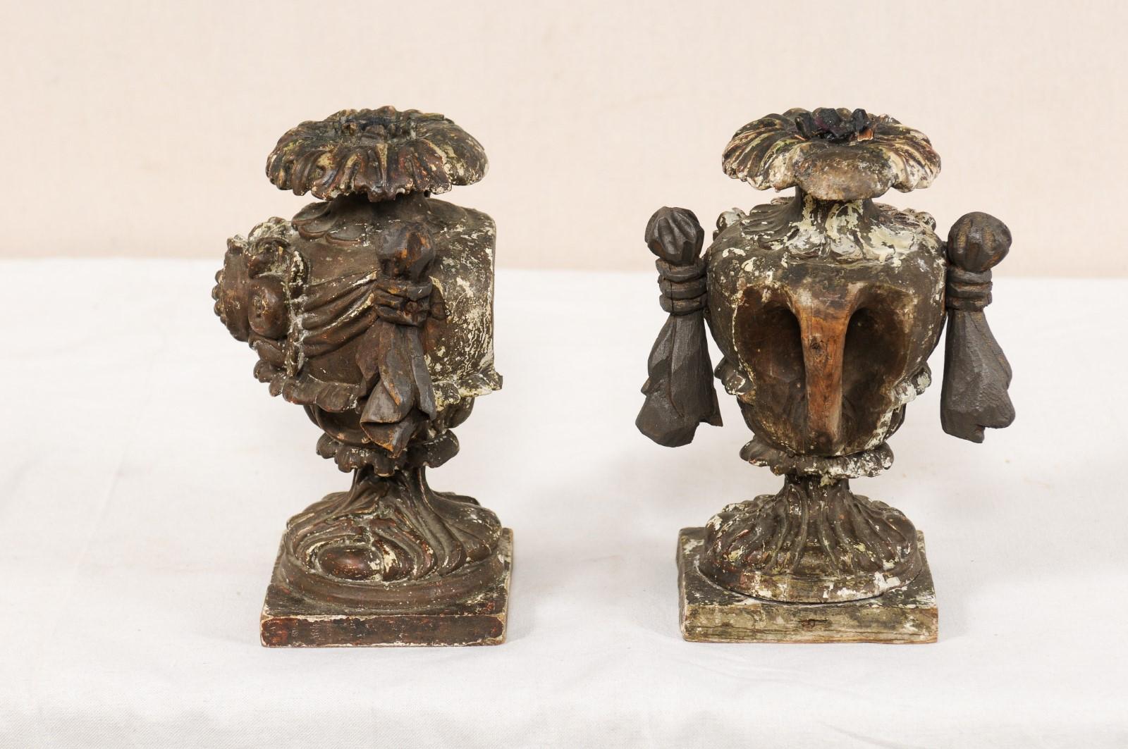 Italian Pair of Smaller-Sized Carved Wood Urn-Shaped Candleholders In Good Condition For Sale In Atlanta, GA