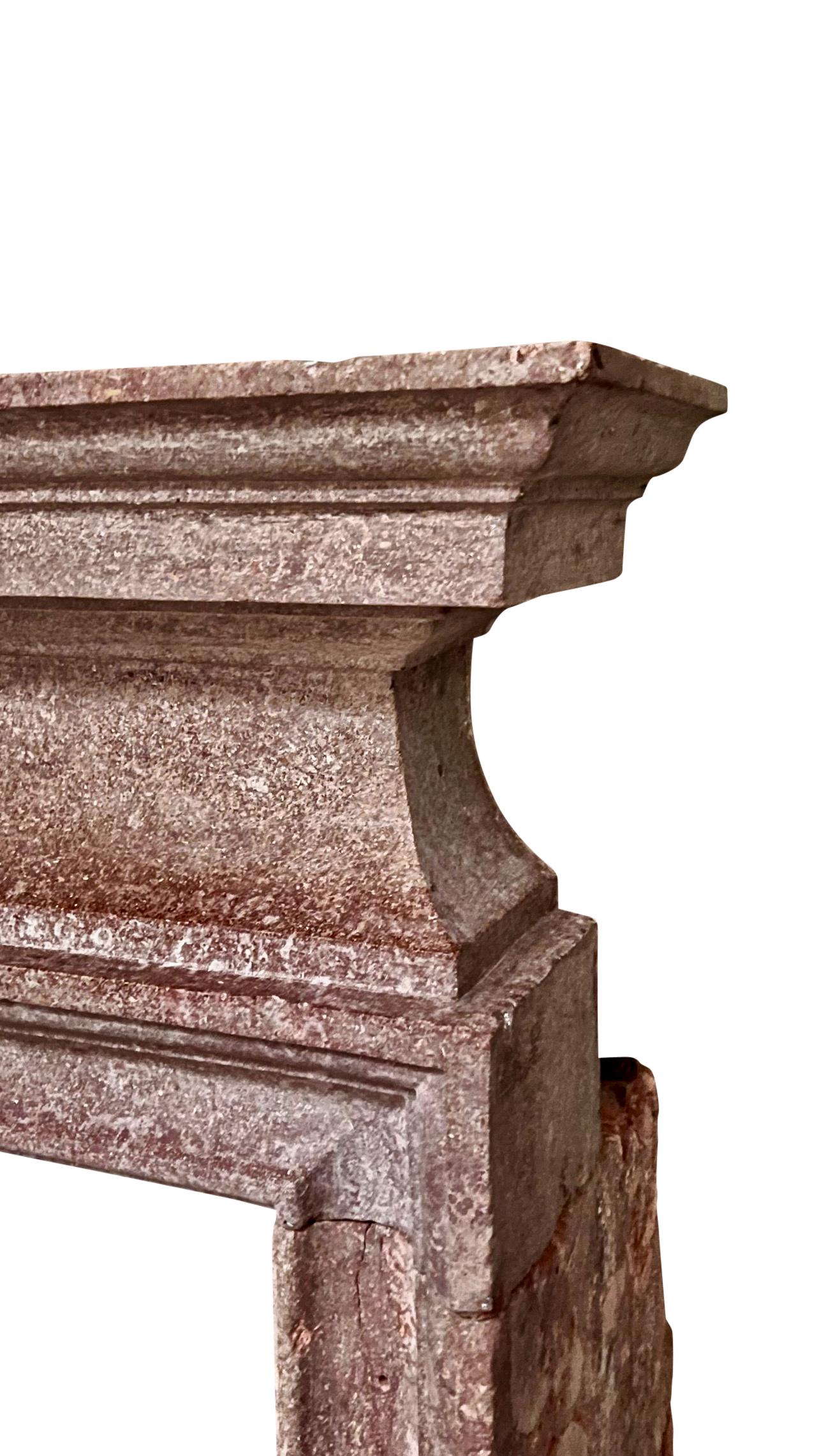 Italian Palazzo Artempo 15-16th century Stone Fireplace For High-End Decor For Sale 4
